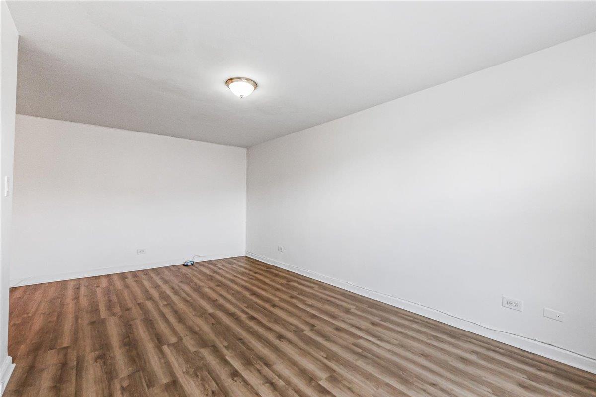 #5 photo, 67-25 Dartmouth Street, クイーンズ区 Forest Hills , NY 11375