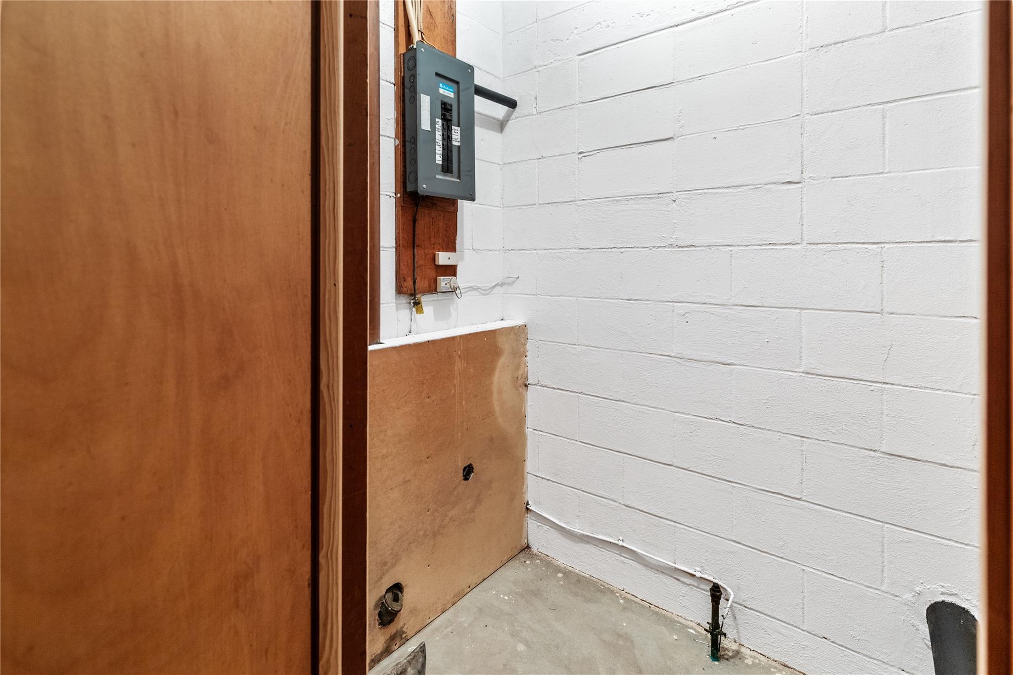 #17 photo, 809 & 813 Montauk Highway, サフォーク郡 Montauk , NY 11954