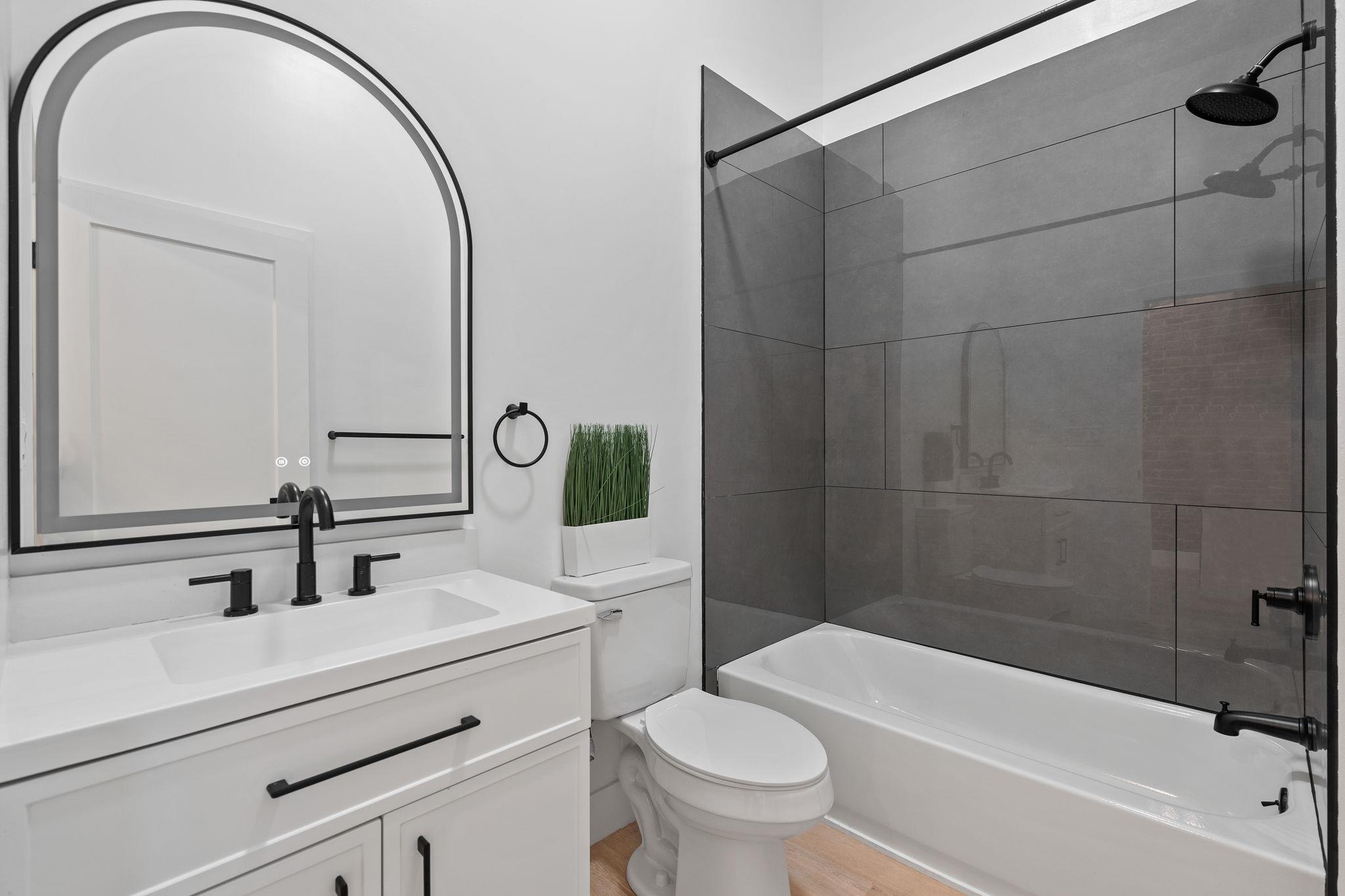 #20 photo, 119 Lander Street, Newburgh , NY 12550