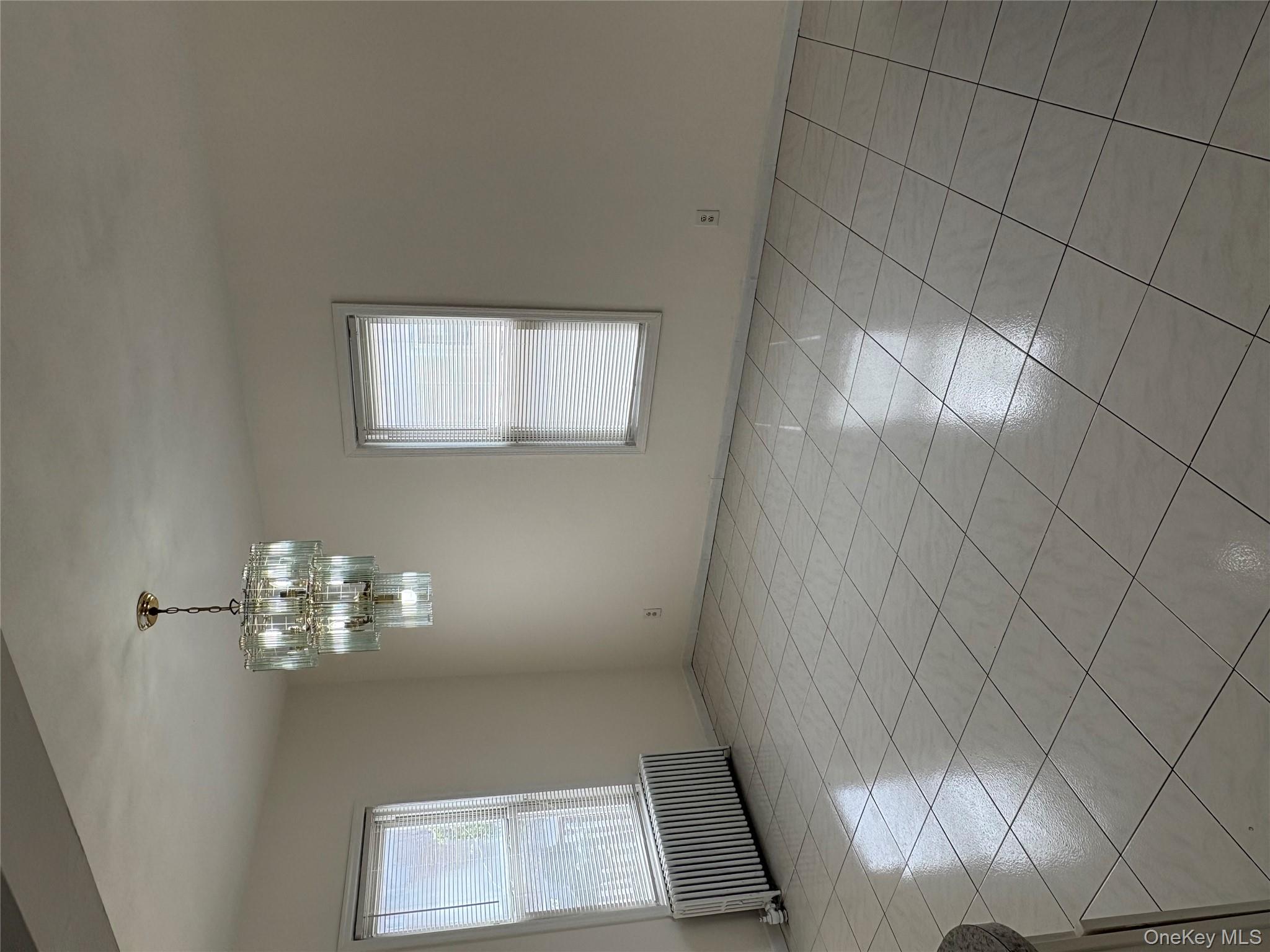 #9 photo, 840 Hollywood Avenue, ブロンクス区 Bronx , NY 10465