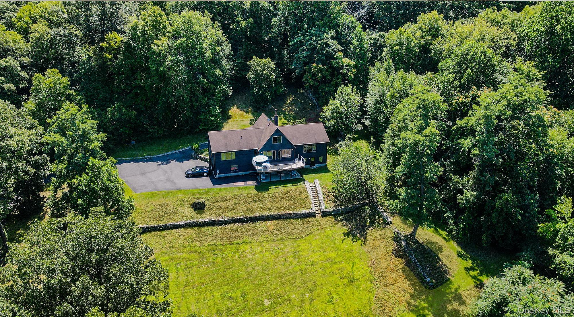 #1 photo, 36 Blue Grass Lane, Beacon , NY 12508