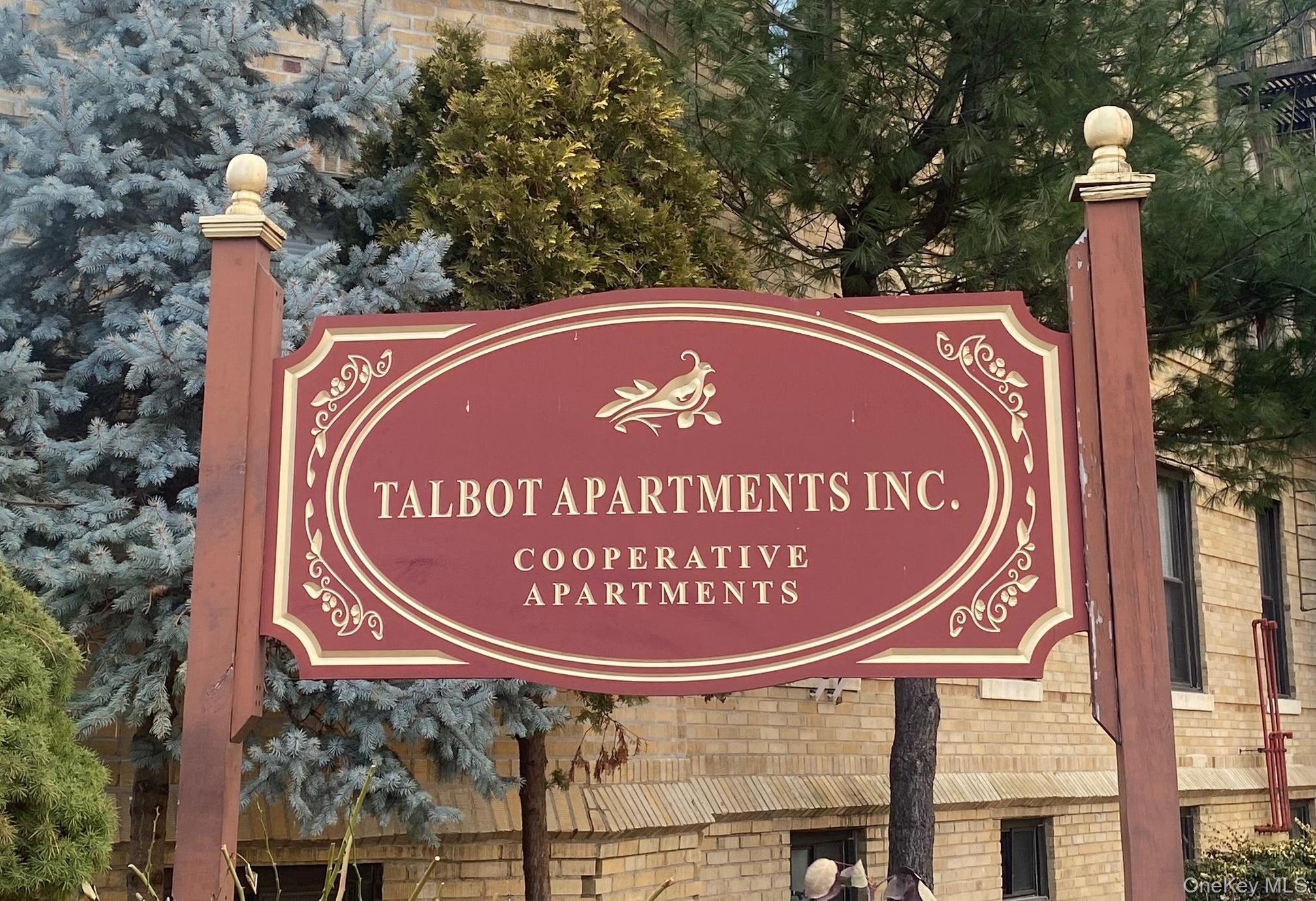 #13 photo, 83-52 Talbot Street, クイーンズ区 Kew Gardens , NY 11415