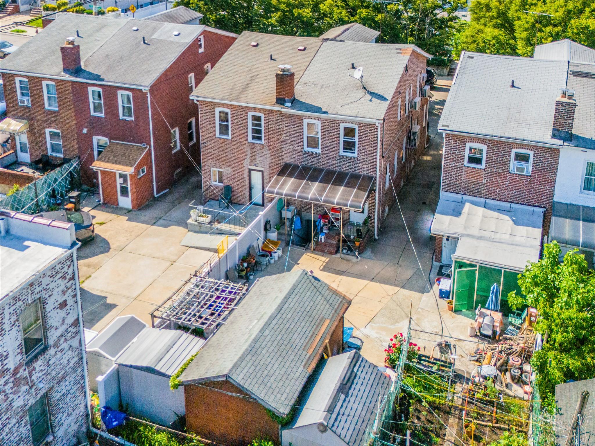 #5 photo, 19934 34th Avenue, Flushing , NY 11358