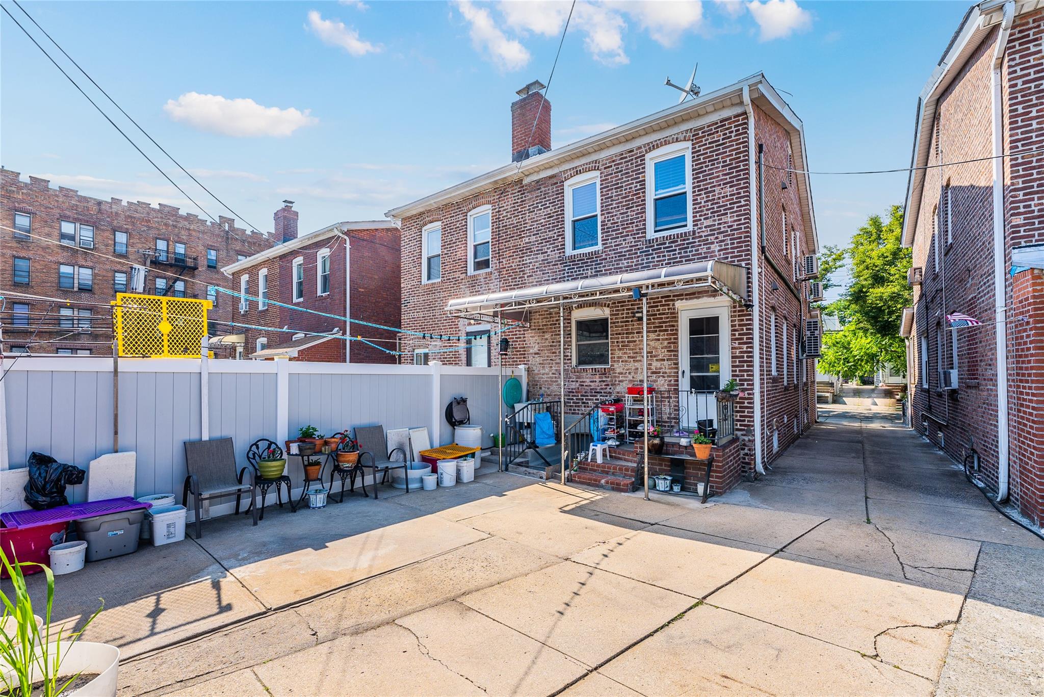 #8 photo, 19934 34th Avenue, Flushing , NY 11358