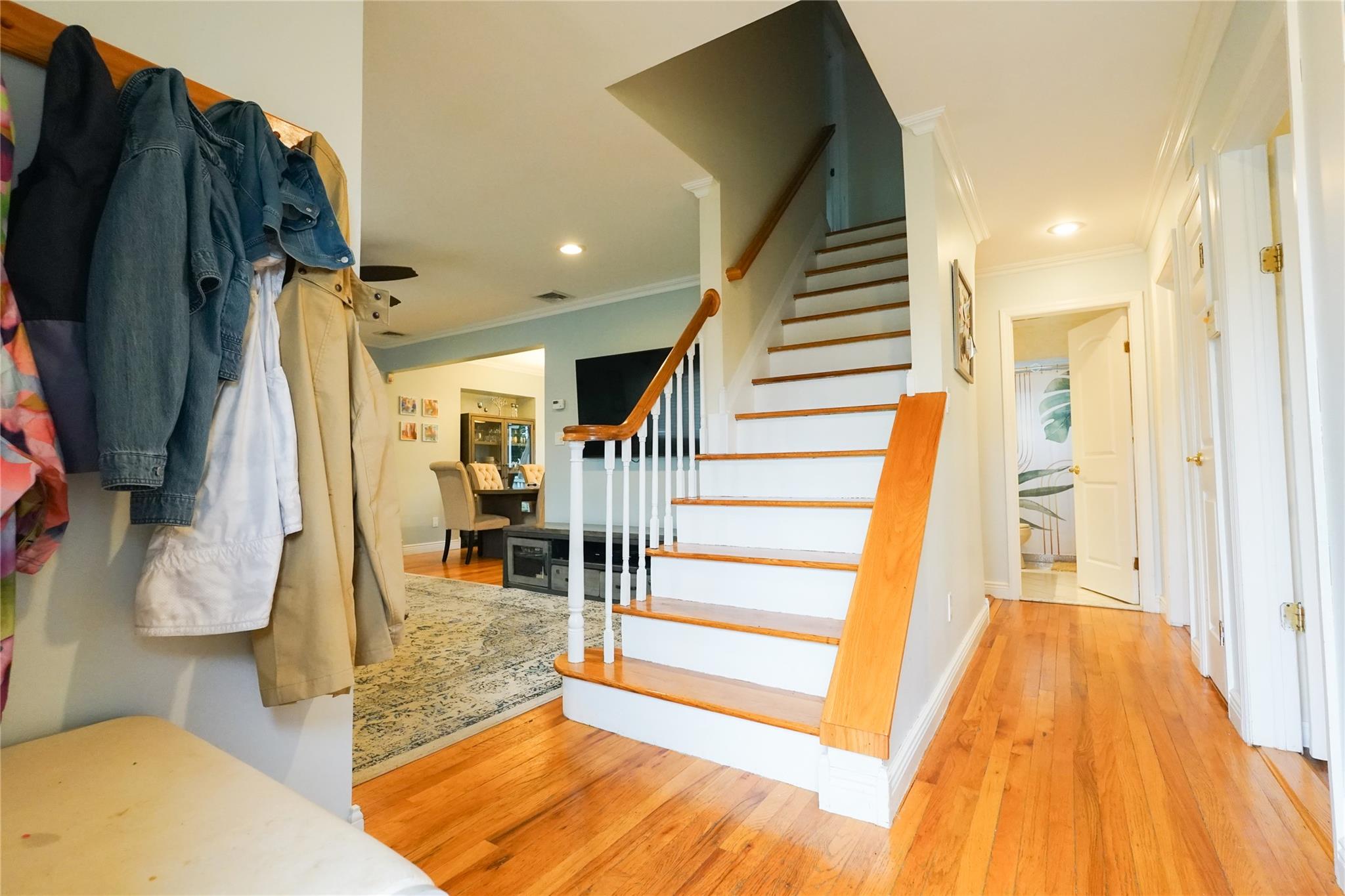 #3 photo, 39 Ontario Avenue, 長島 Plainview , NY 11803