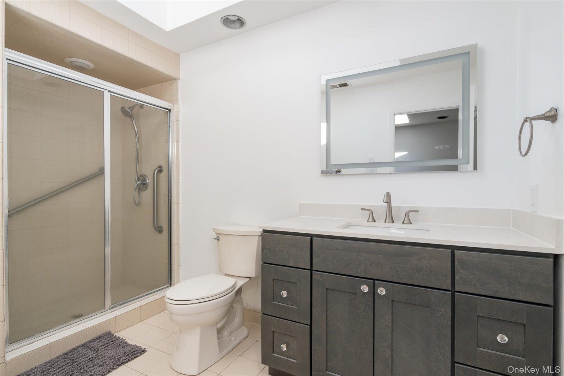 #14 photo, 27 Bridle Path, ナッソー郡 Roslyn , NY 11576