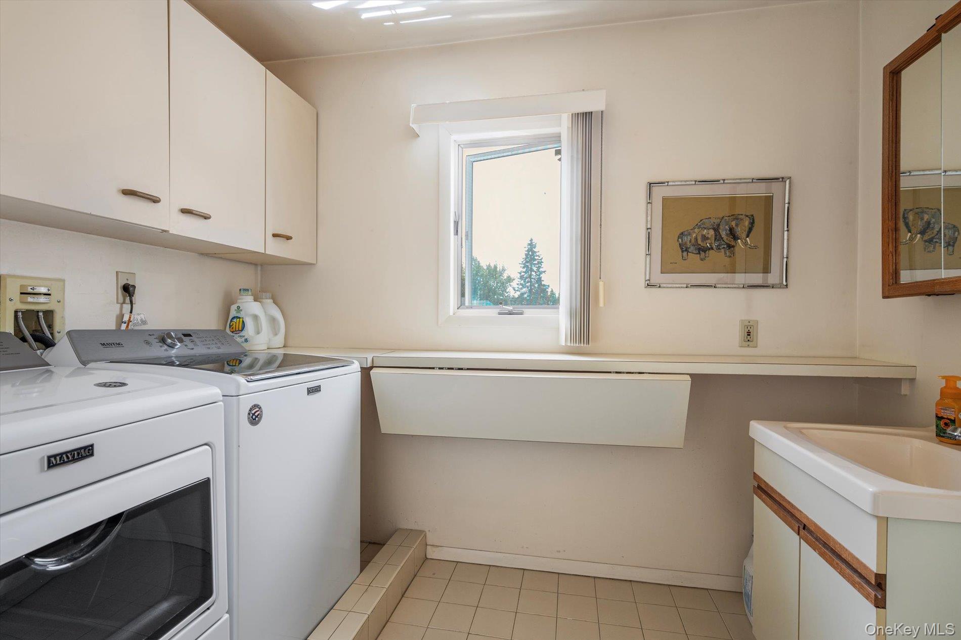 #15 photo, 27 Bridle Path, ナッソー郡 Roslyn , NY 11576