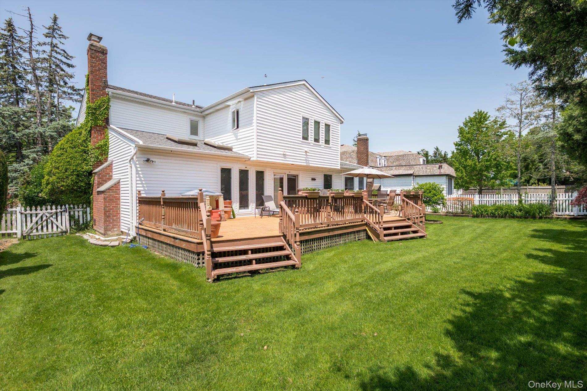 #19 photo, 27 Bridle Path, ナッソー郡 Roslyn , NY 11576