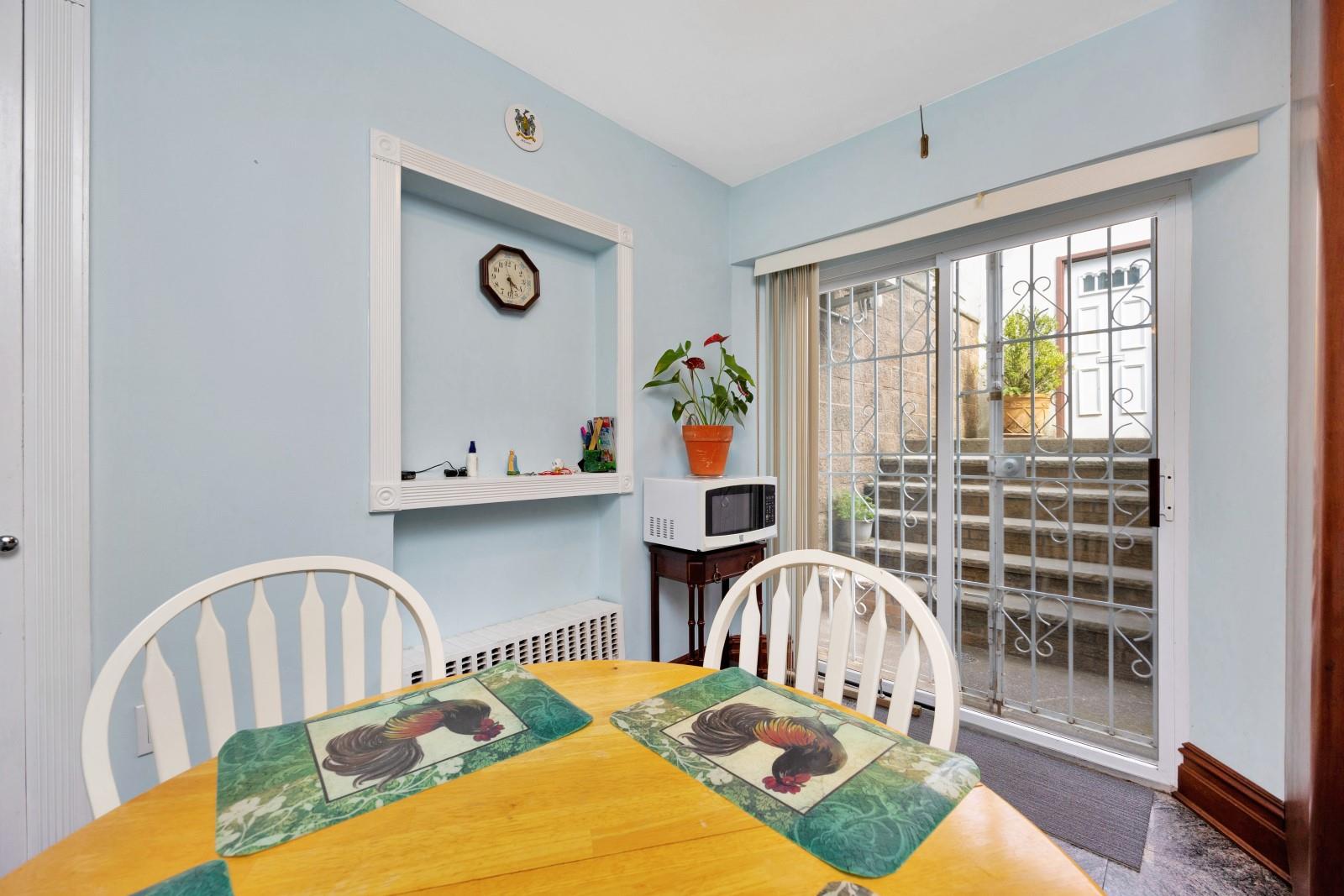 #11 photo, 80-04 Cowles Court, クイーンズ区 Middle Village , NY 11379