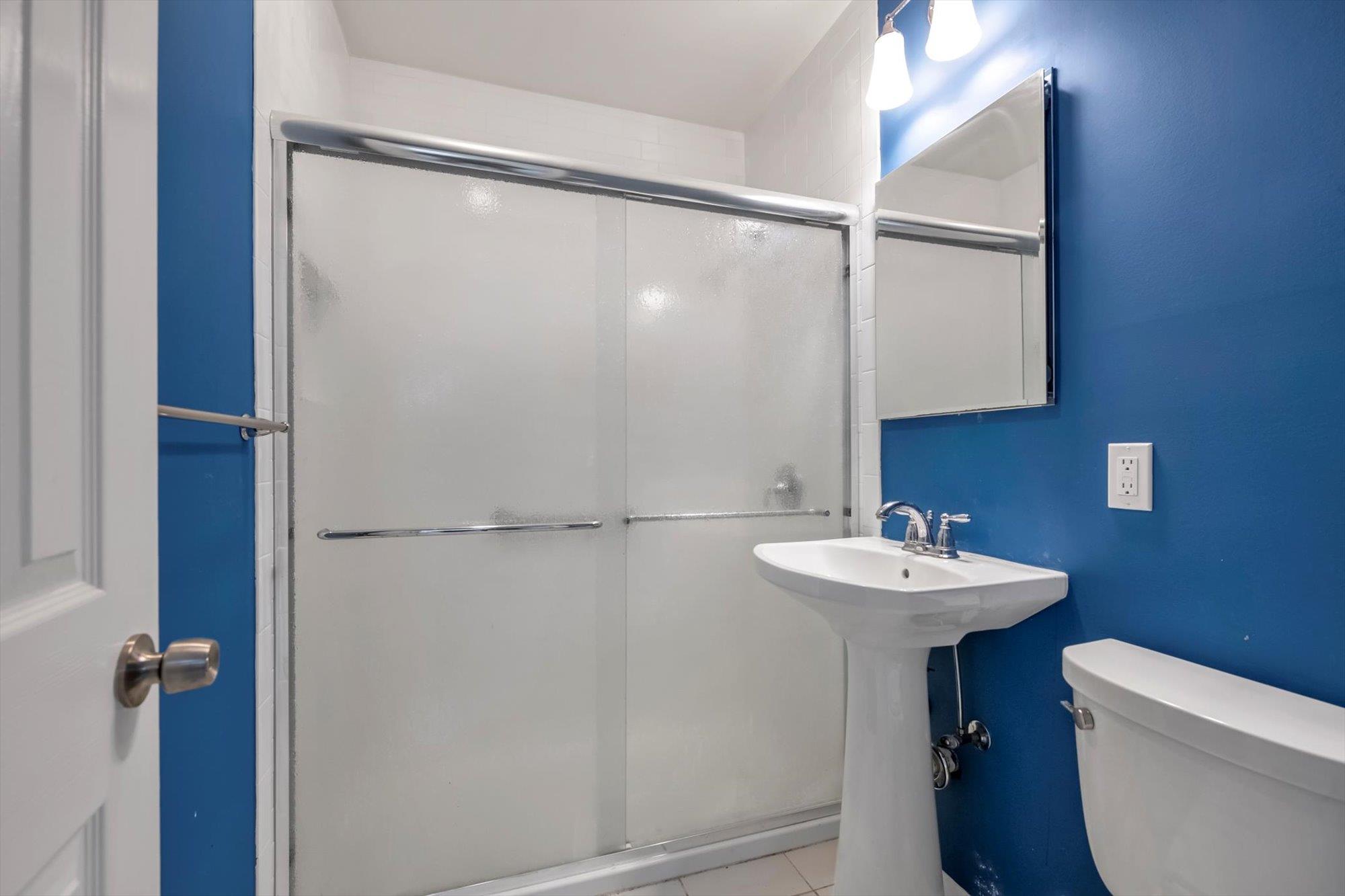 #6 photo, 1337 Broadway, ナッソー郡 Hewlett , NY 11557