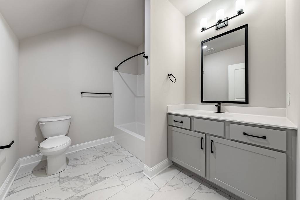 #3 photo, 182 Excelsior Ave, #Flat, Saratoga Springs , NY 12866