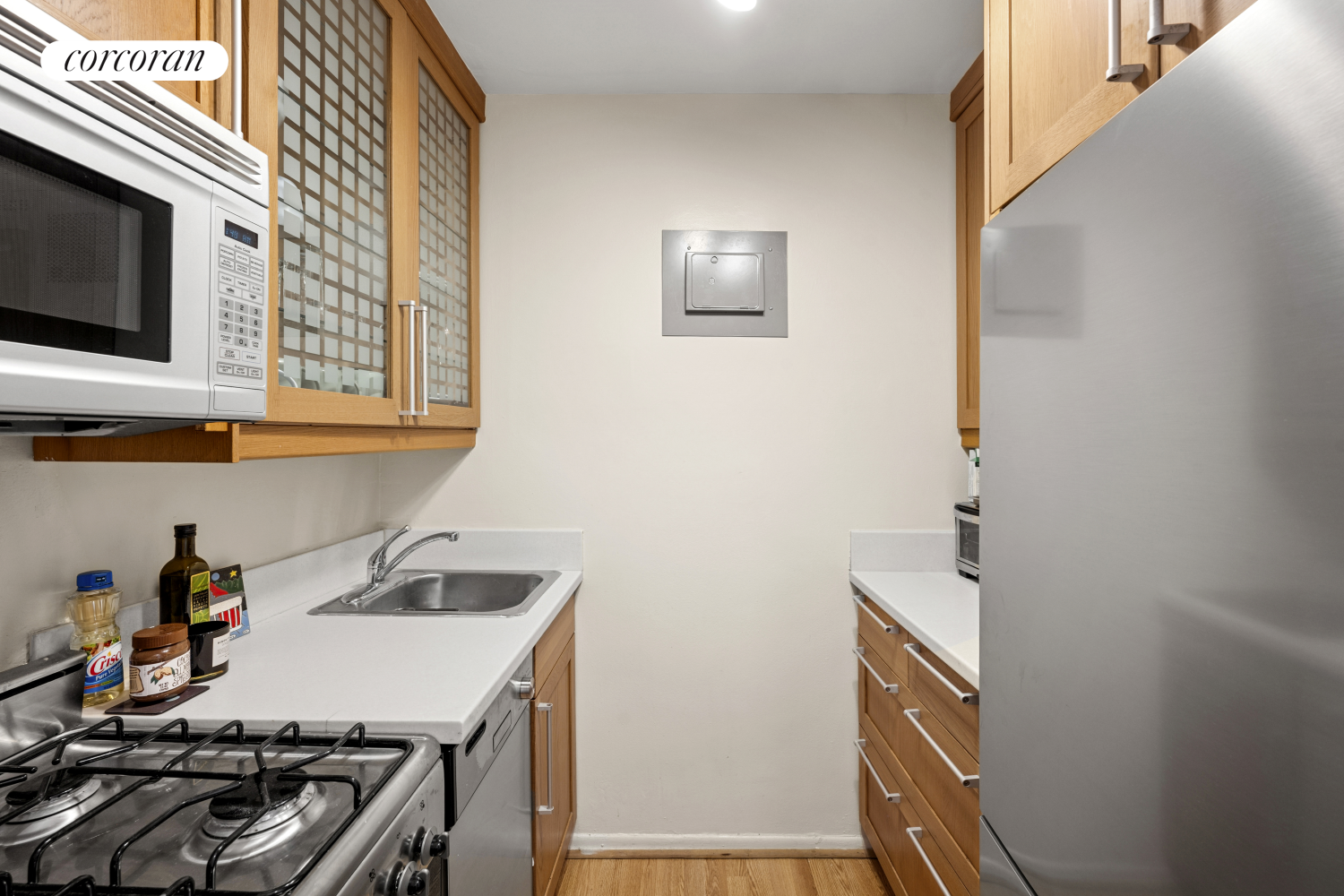 #7 photo, 225 E 36TH Street, マンハッタン Murray Hill , NY 10016