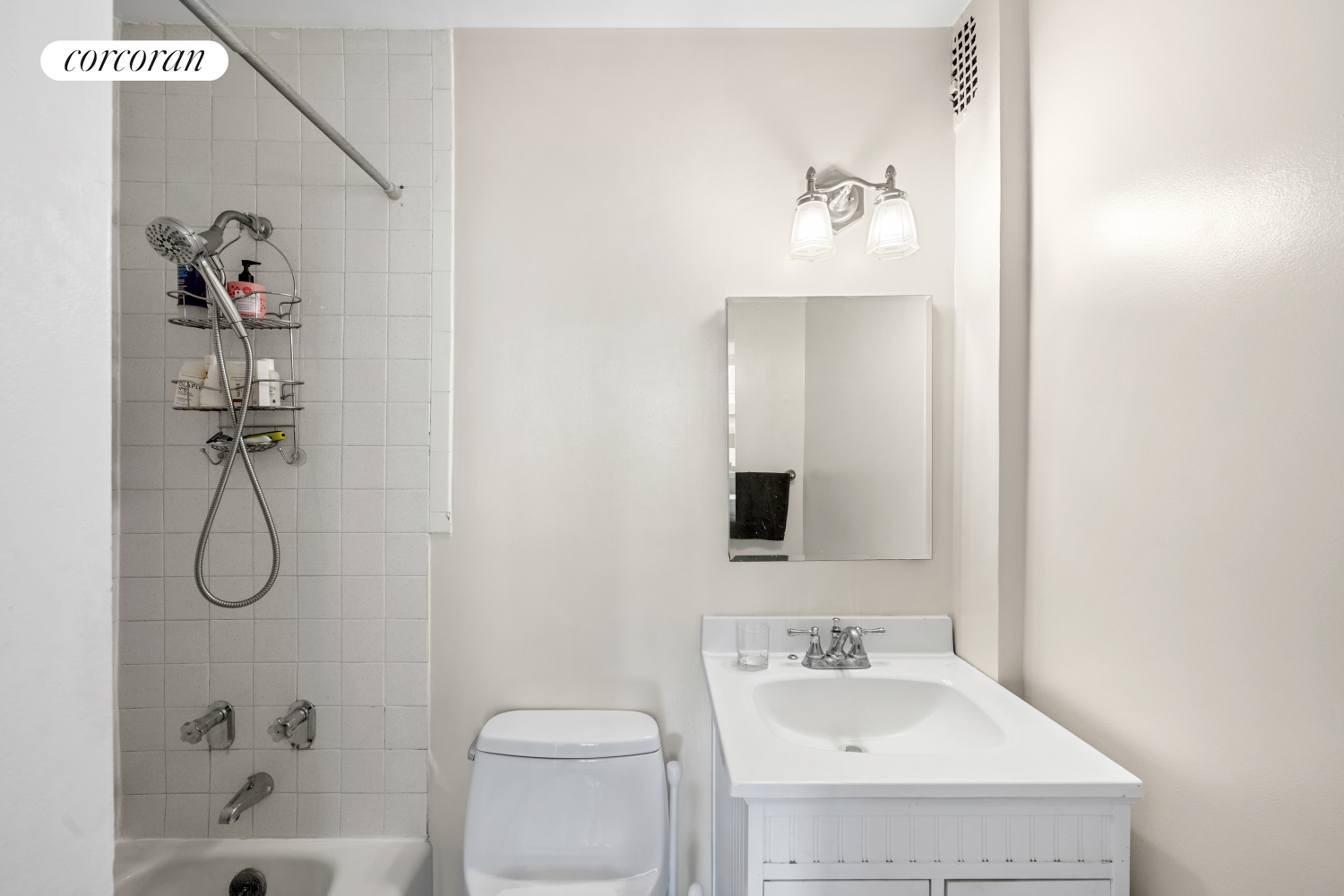 #8 photo, 225 E 36TH Street, マンハッタン Murray Hill , NY 10016