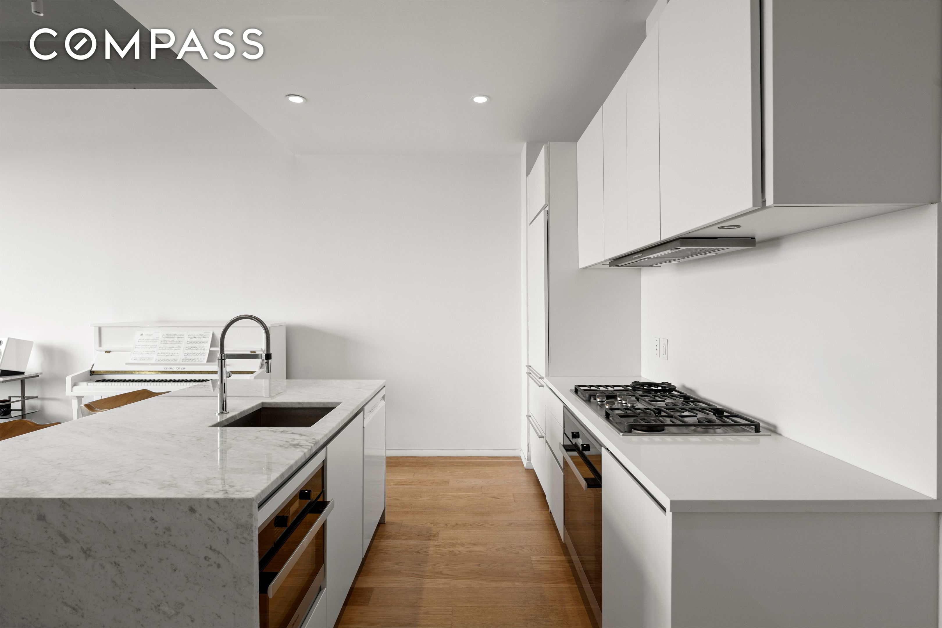 #7 photo, 160 Imlay Street, ブルックリン区 Red Hook , NY 11231