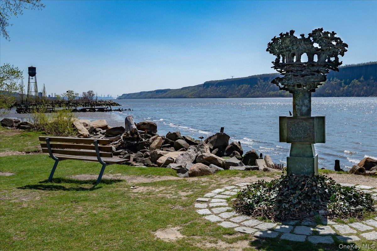 #15 photo, 516 Broadway, Hastings-on-Hudson , NY 10706