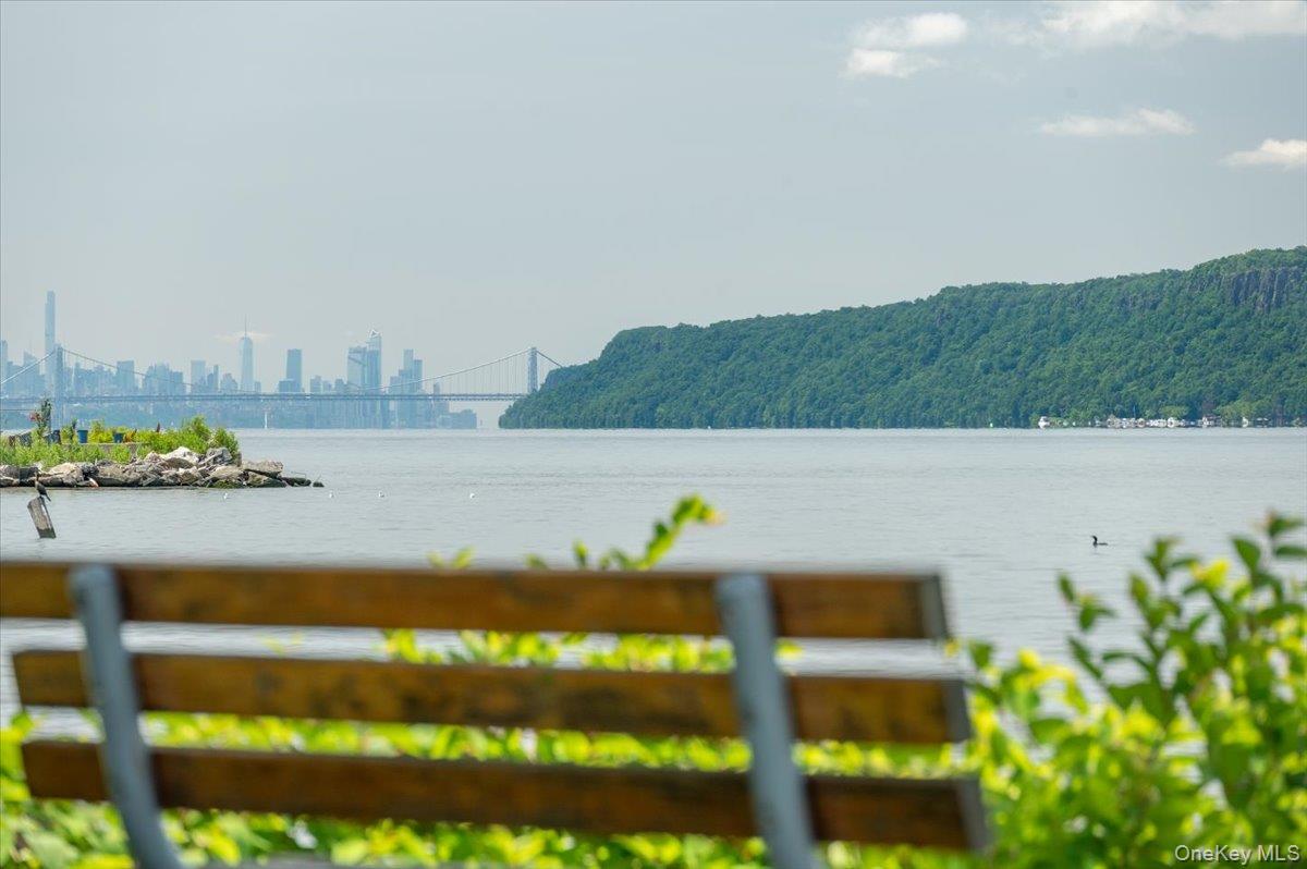 #16 photo, 516 Broadway, Hastings-on-Hudson , NY 10706