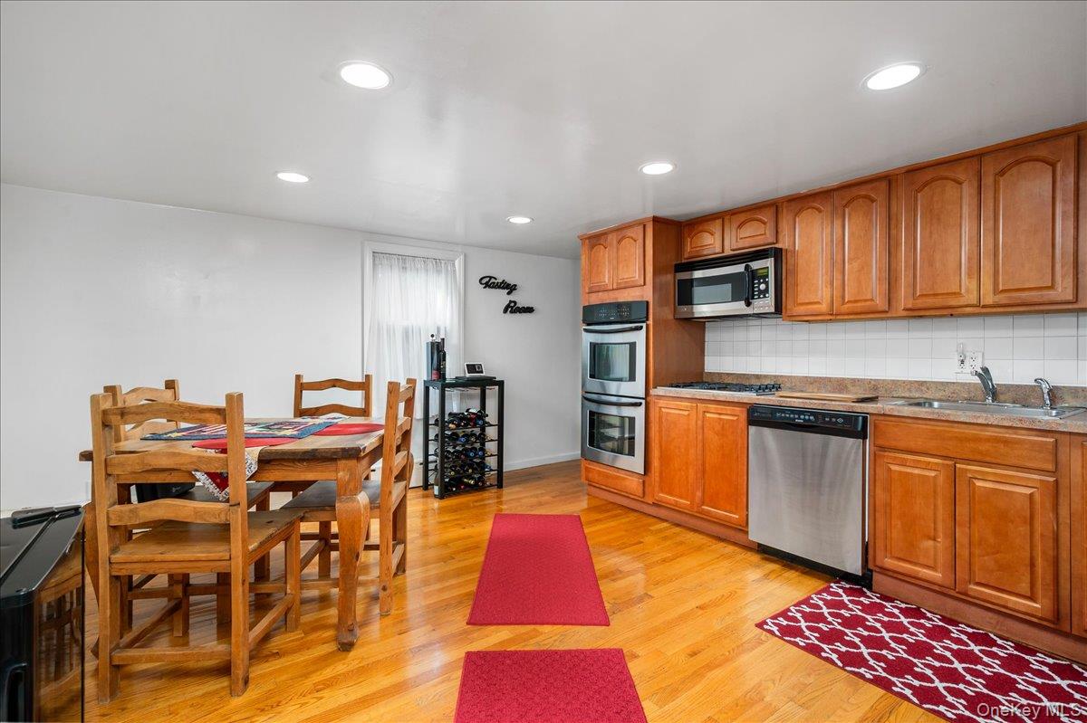 #6 photo, 516 Broadway, Hastings-on-Hudson , NY 10706