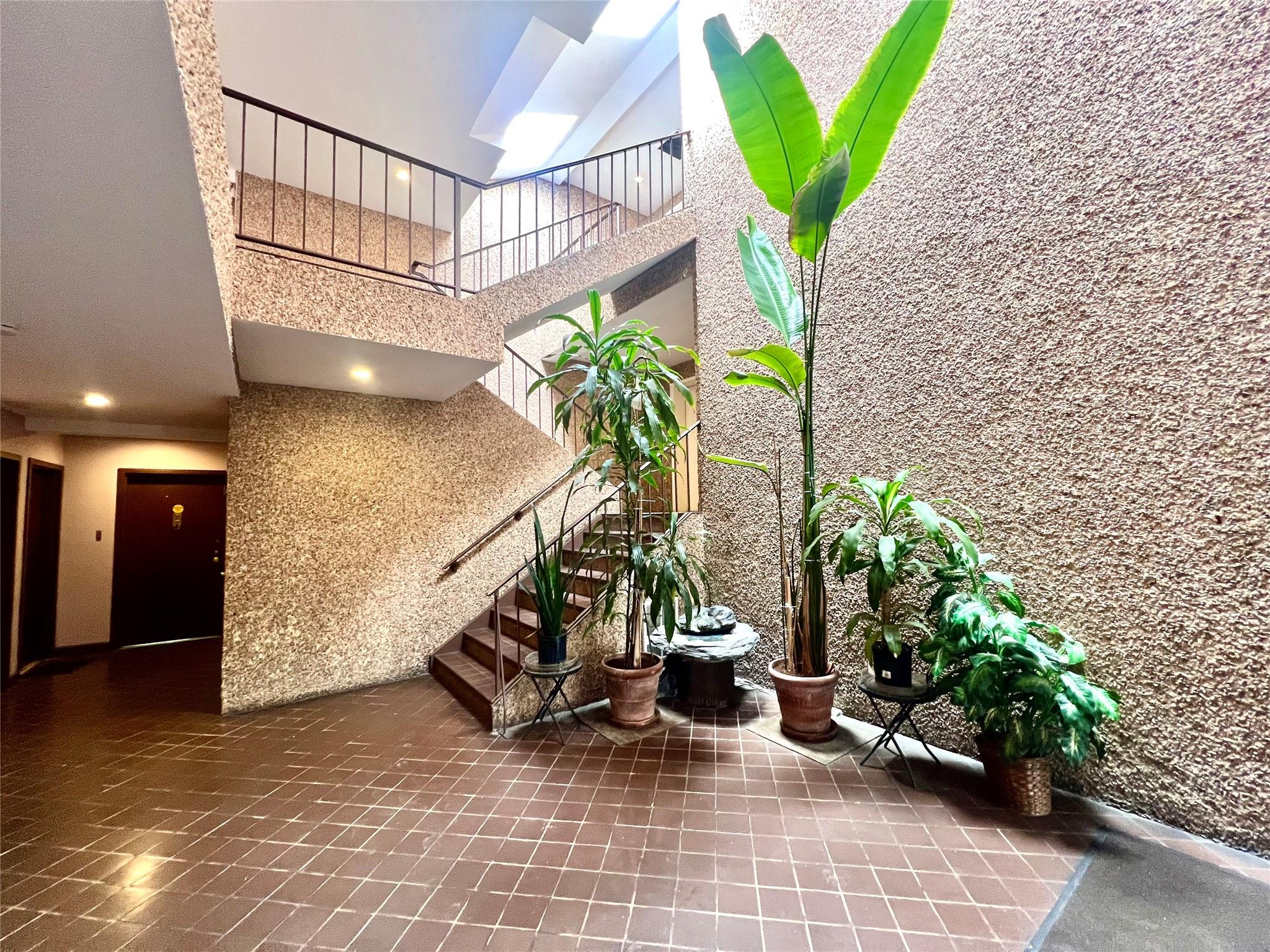 #1 photo, 530 Hudson Avenue, Cedarhurst , NY 11516