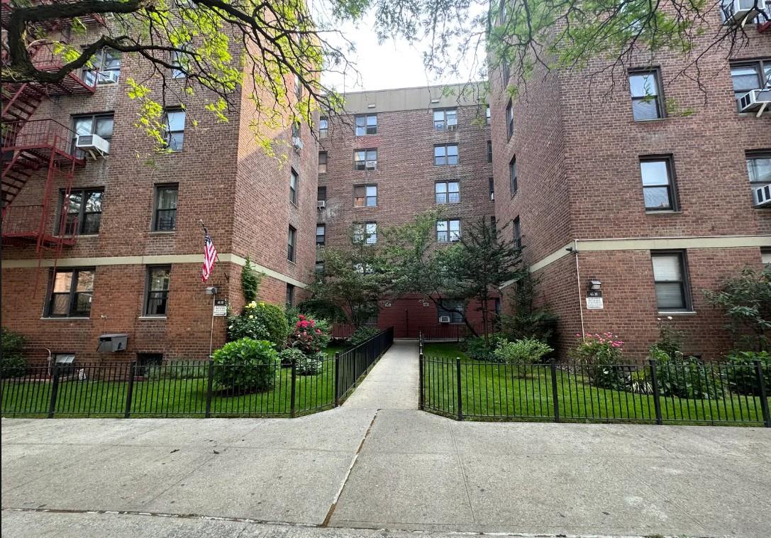 #1 photo, 65-39 108 Street, Forest Hills , NY 11375