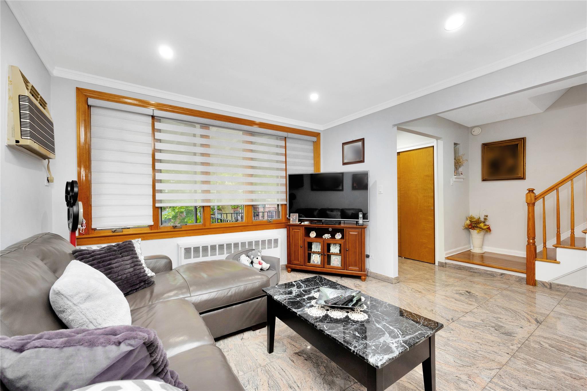 #4 photo, 2616 Brown Street, ブルックリン区 Brooklyn , NY 11235