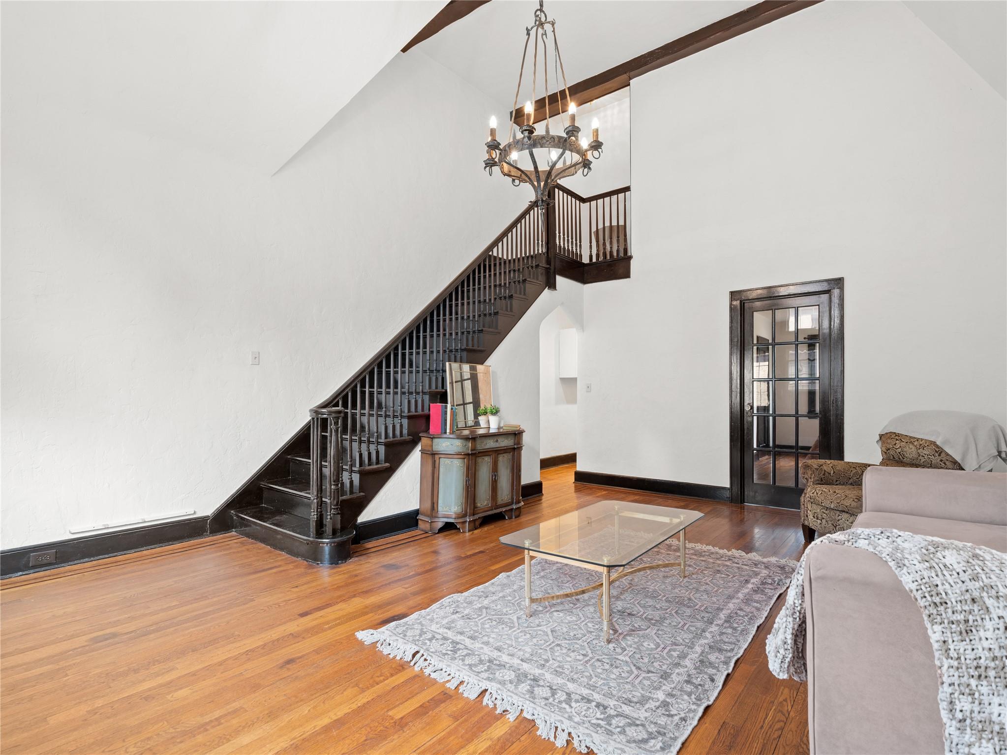 #7 photo, 35-05 167th Street, クイーンズ区 Flushing , NY 11358