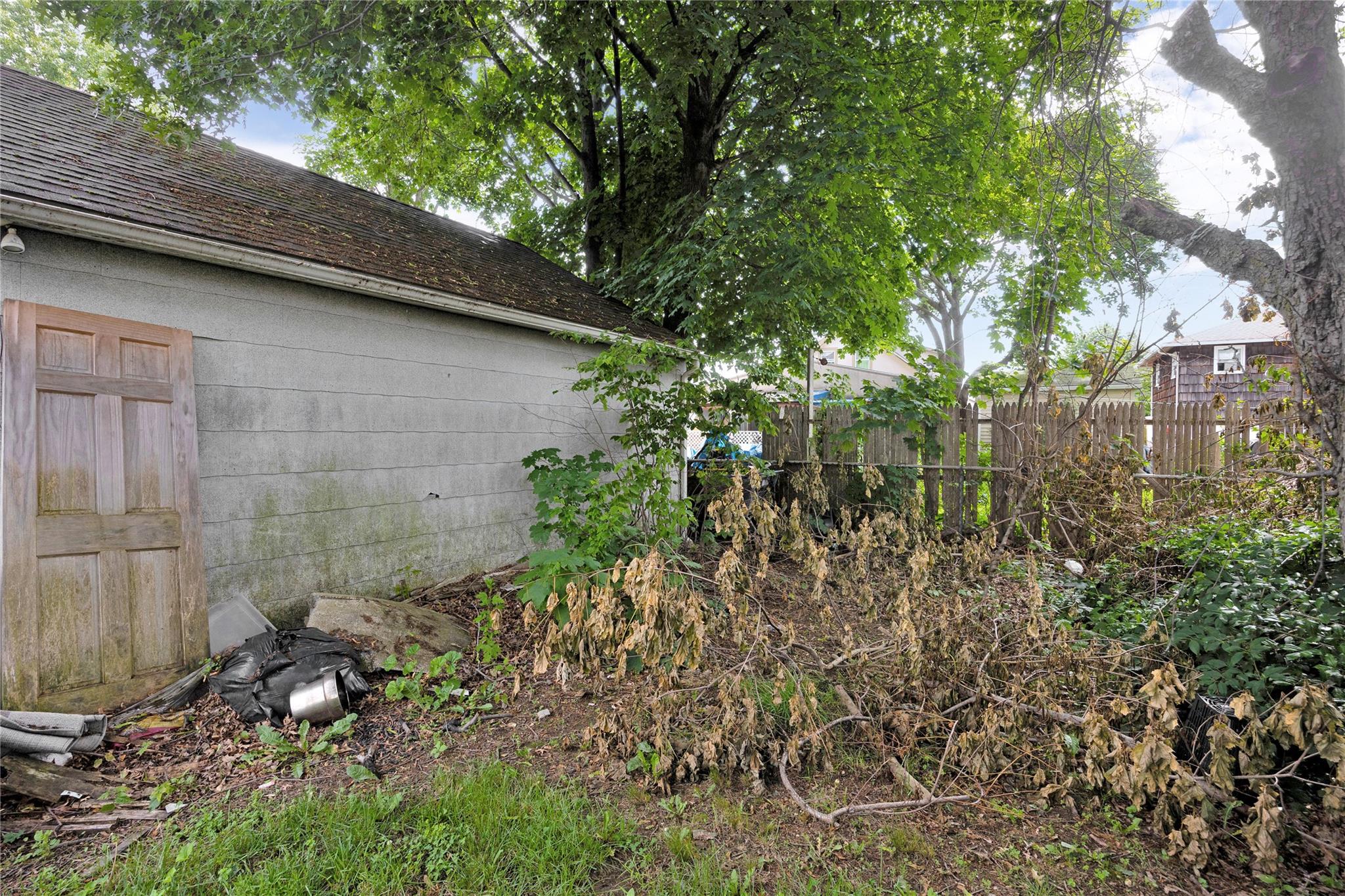 #16 photo, 602 Leonard Avenue, ناسو Uniondale , NY 11553