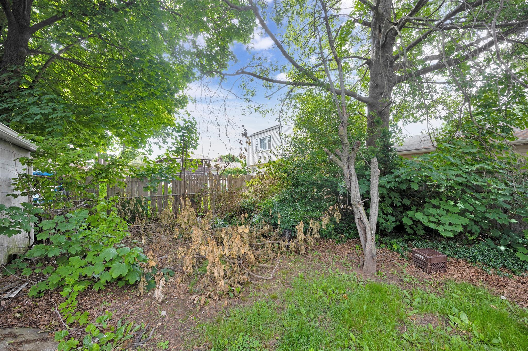 #17 photo, 602 Leonard Avenue, ناسو Uniondale , NY 11553