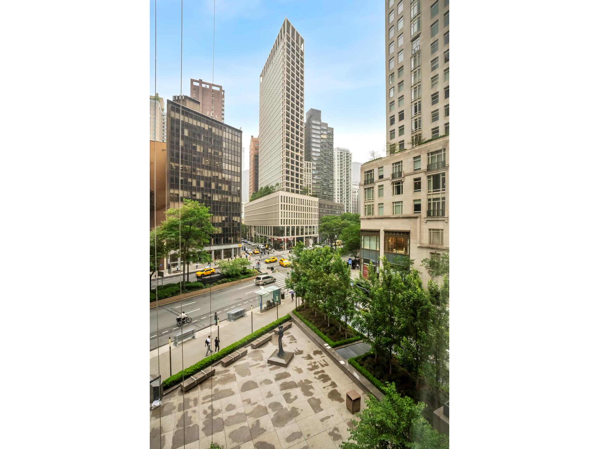 #14 photo, 1 CENTRAL Park W, マンハッタン Lincoln Square , NY 10023