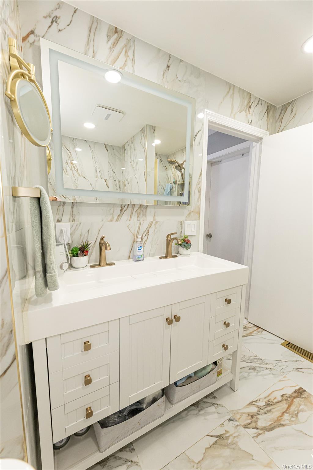 #9 photo, 849 Southern Boulevard, ブロンクス区 Bronx , NY 10459