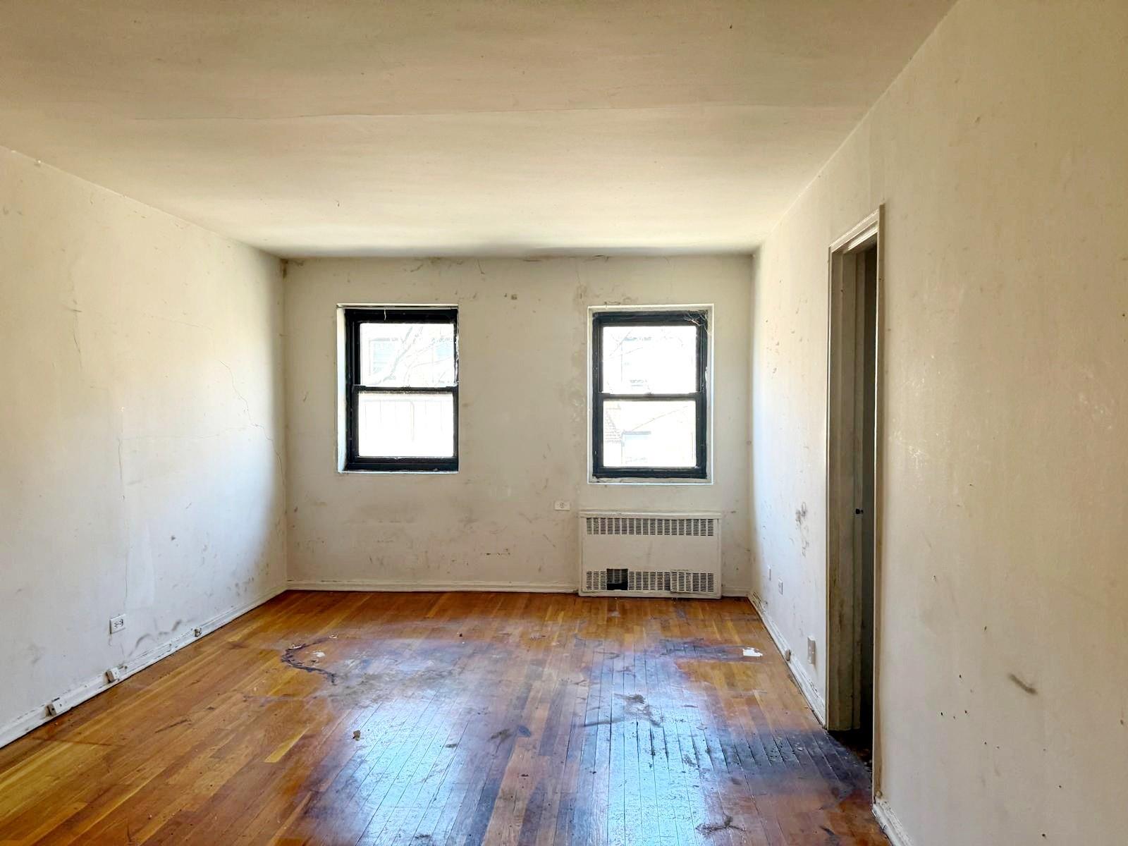 #10 photo, 83-83 118 Street, クイーンズ区 Kew Gardens , NY 11415