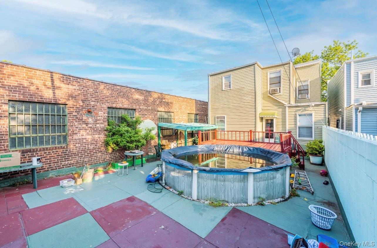 #19 photo, 5883 57th Road, クイーンズ区 Maspeth , NY 11378