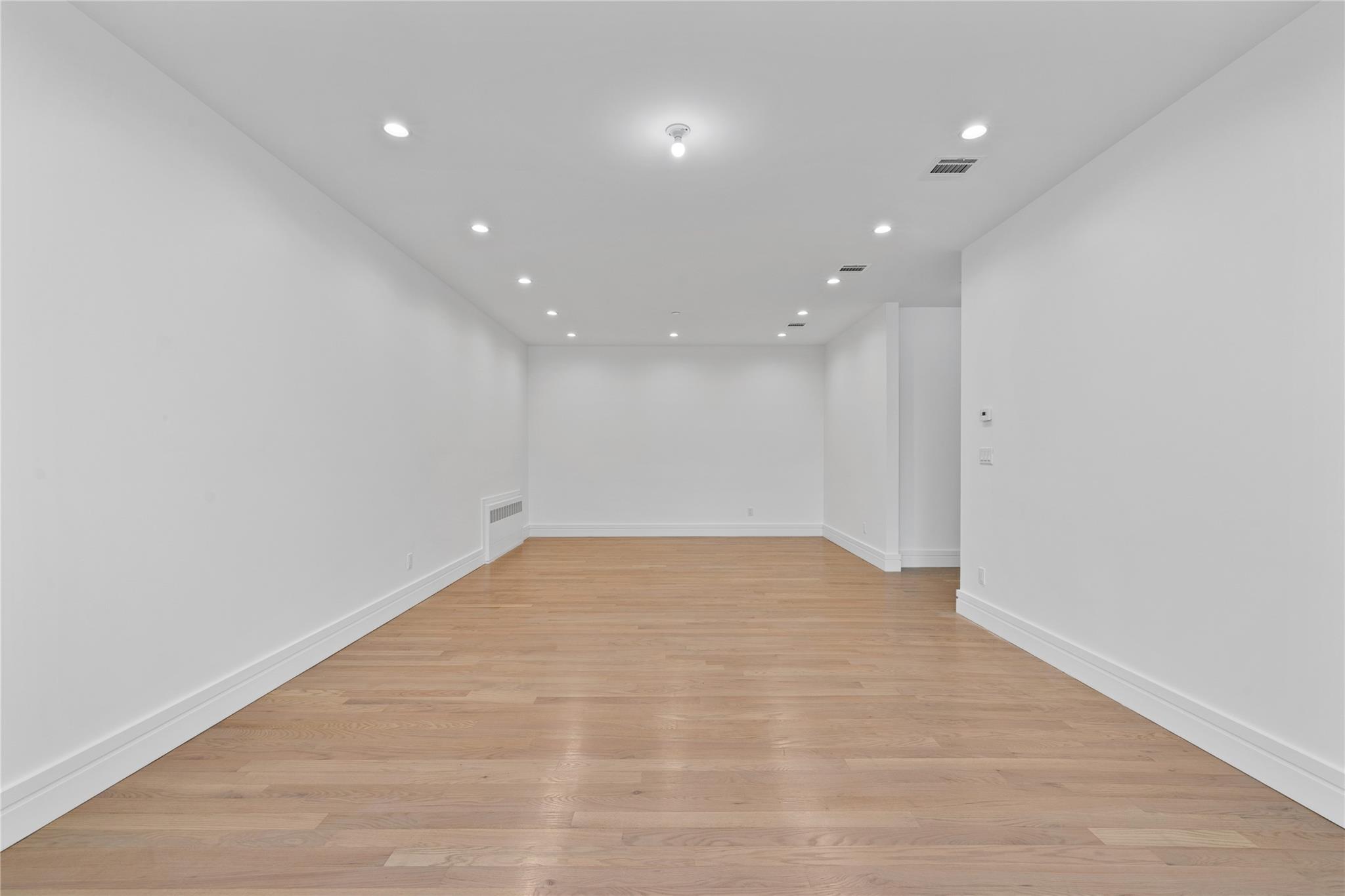 #10 photo, 244 Blauvelt Road, Monsey , NY 10952