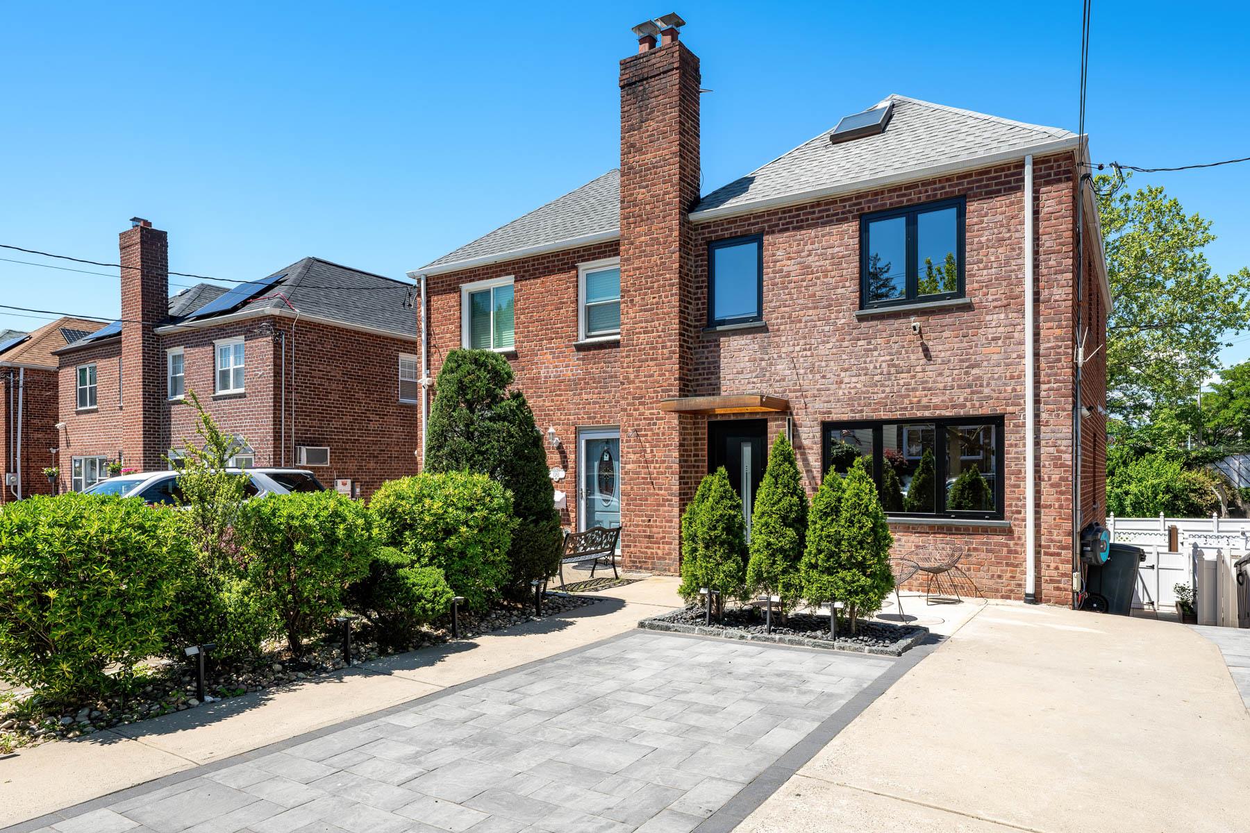 #1 photo, 1363 Kearney Avenue, Bronx , NY 10465