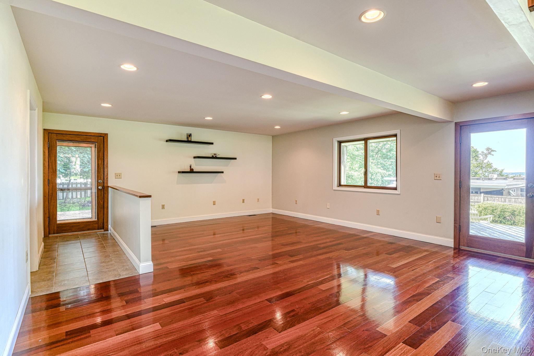 #16 photo, 6 Riverside Drive, Cornwall On Hudson , NY 12520