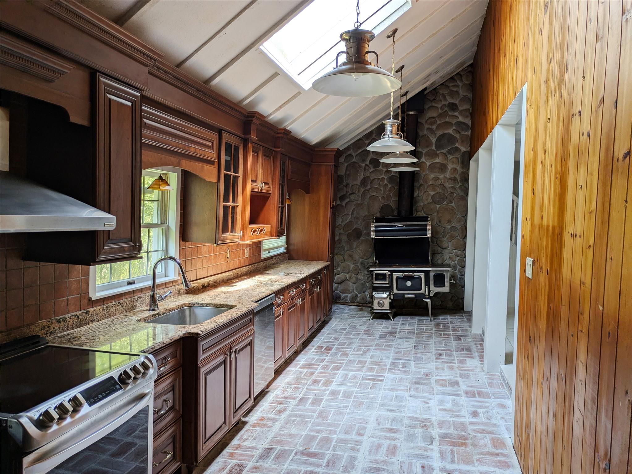 #2 photo, 7 Senic Drive, Center Moriches , NY 11934