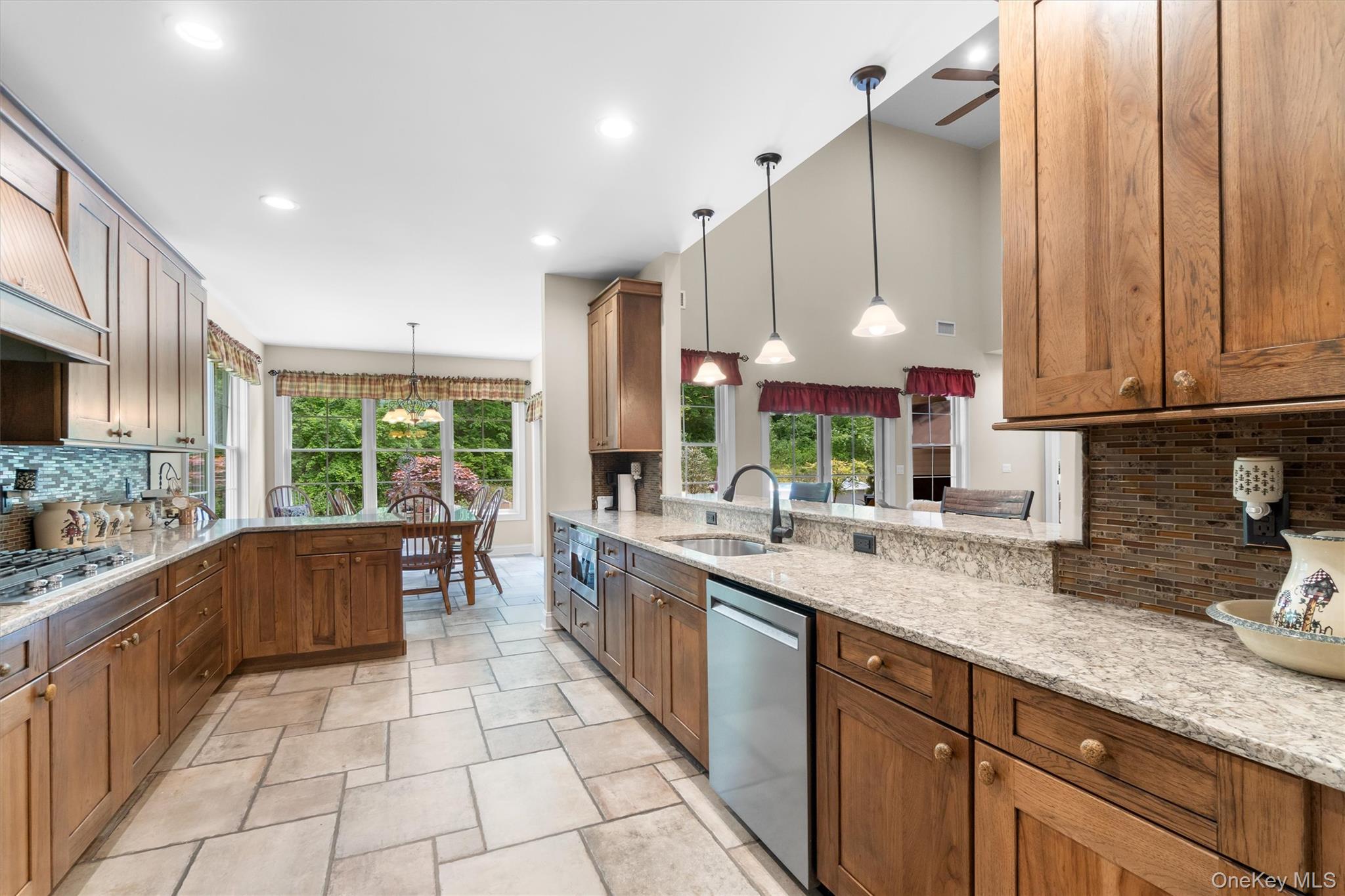 #15 photo, 1 Hidden Hills Court, Warwick , NY 10990