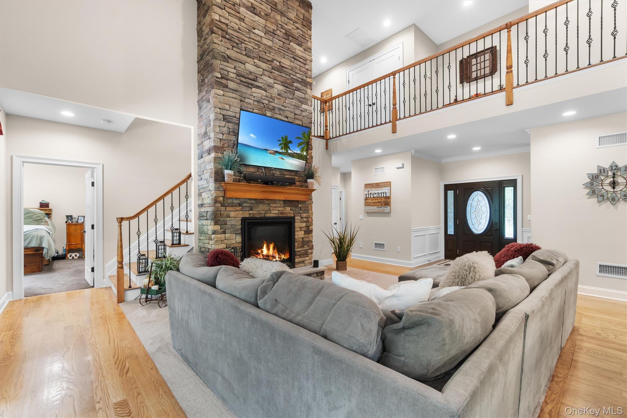 #2 photo, 1 Hidden Hills Court, Warwick , NY 10990