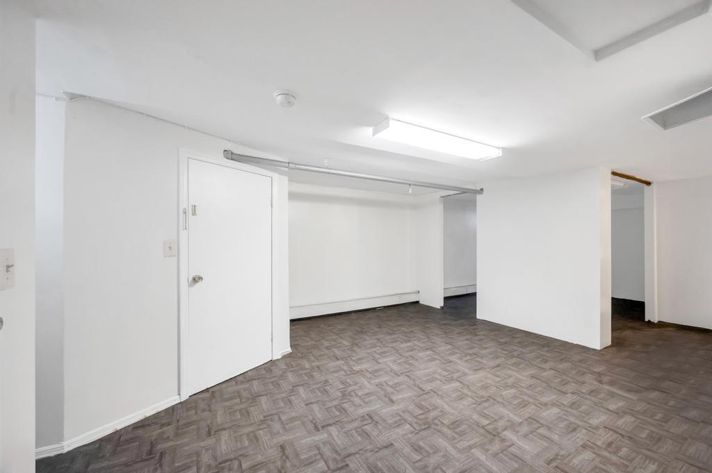 #20 photo, 11467 202nd Street, Saint Albans , NY 11412