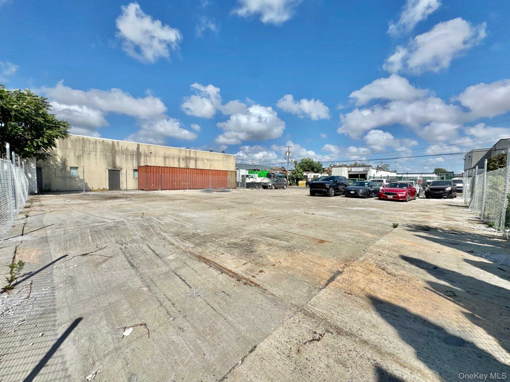 #8 photo, 88 Urban Avenue, ナッソー郡 Westbury , NY 11590