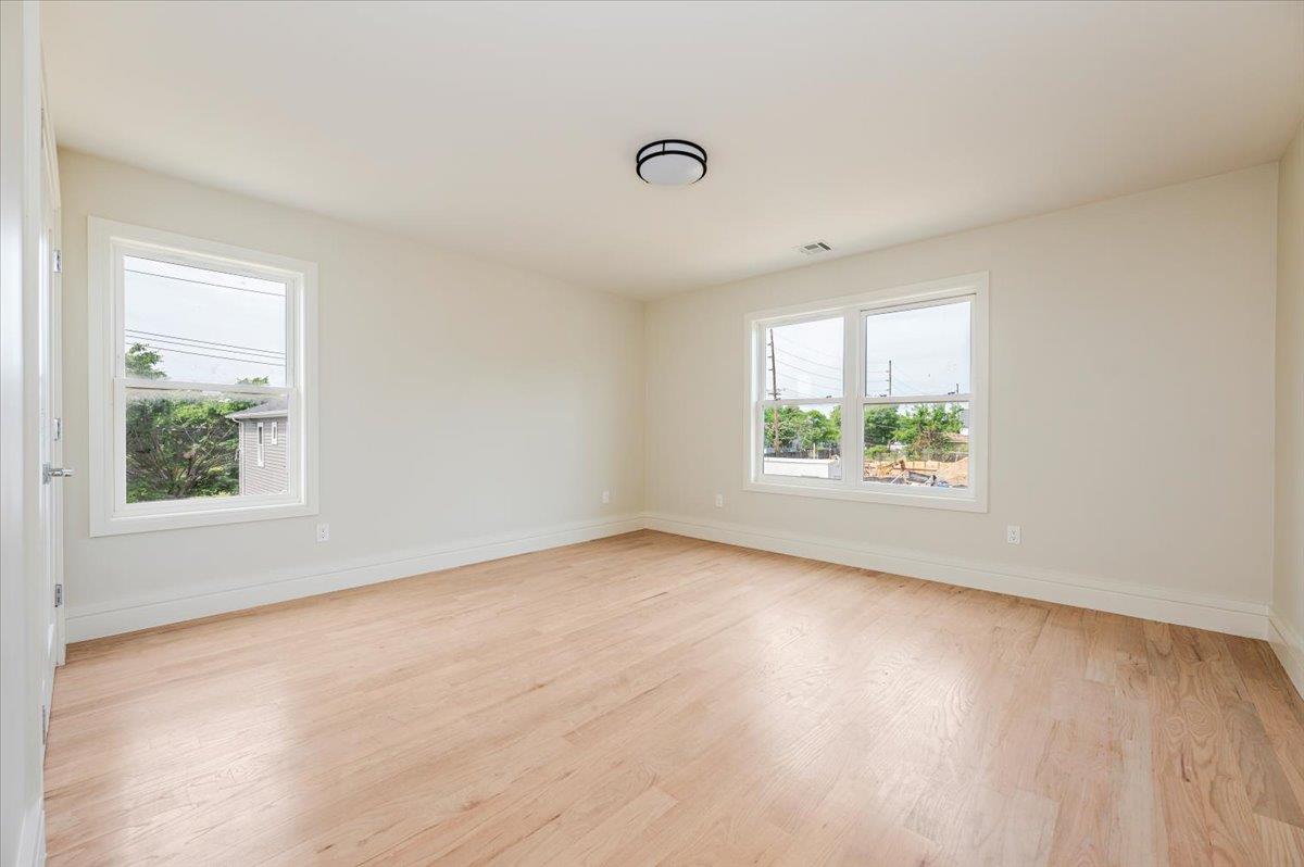 #11 photo, 344 Bayview Avenue, ナッソー郡 Inwood , NY 11096