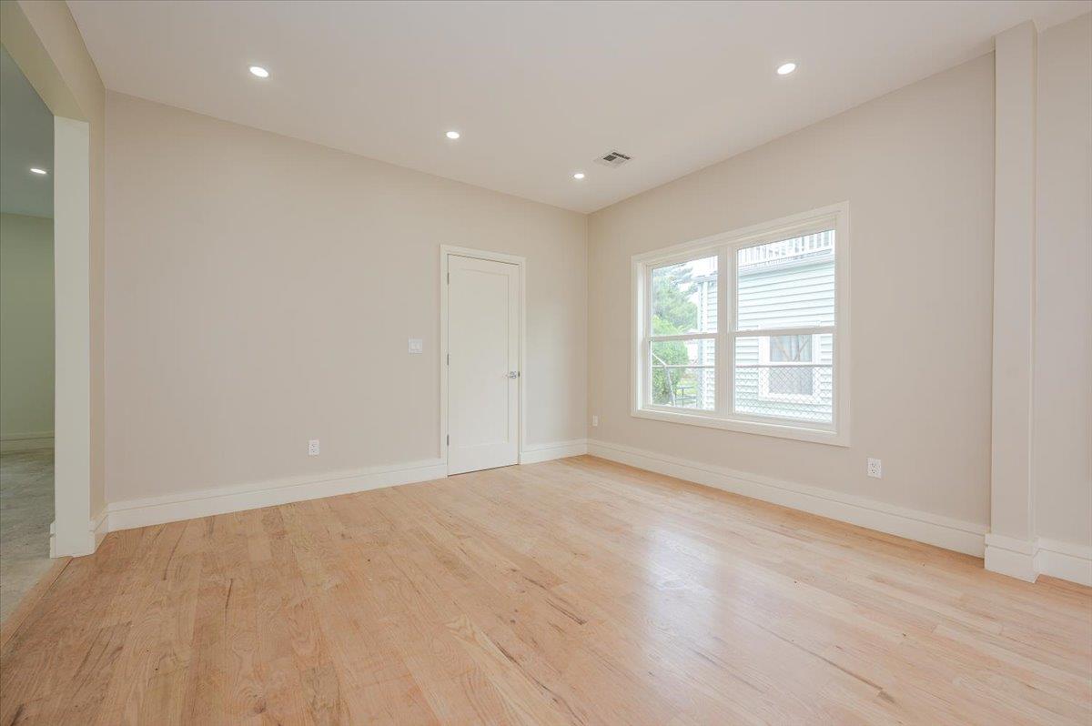 #5 photo, 344 Bayview Avenue, ナッソー郡 Inwood , NY 11096