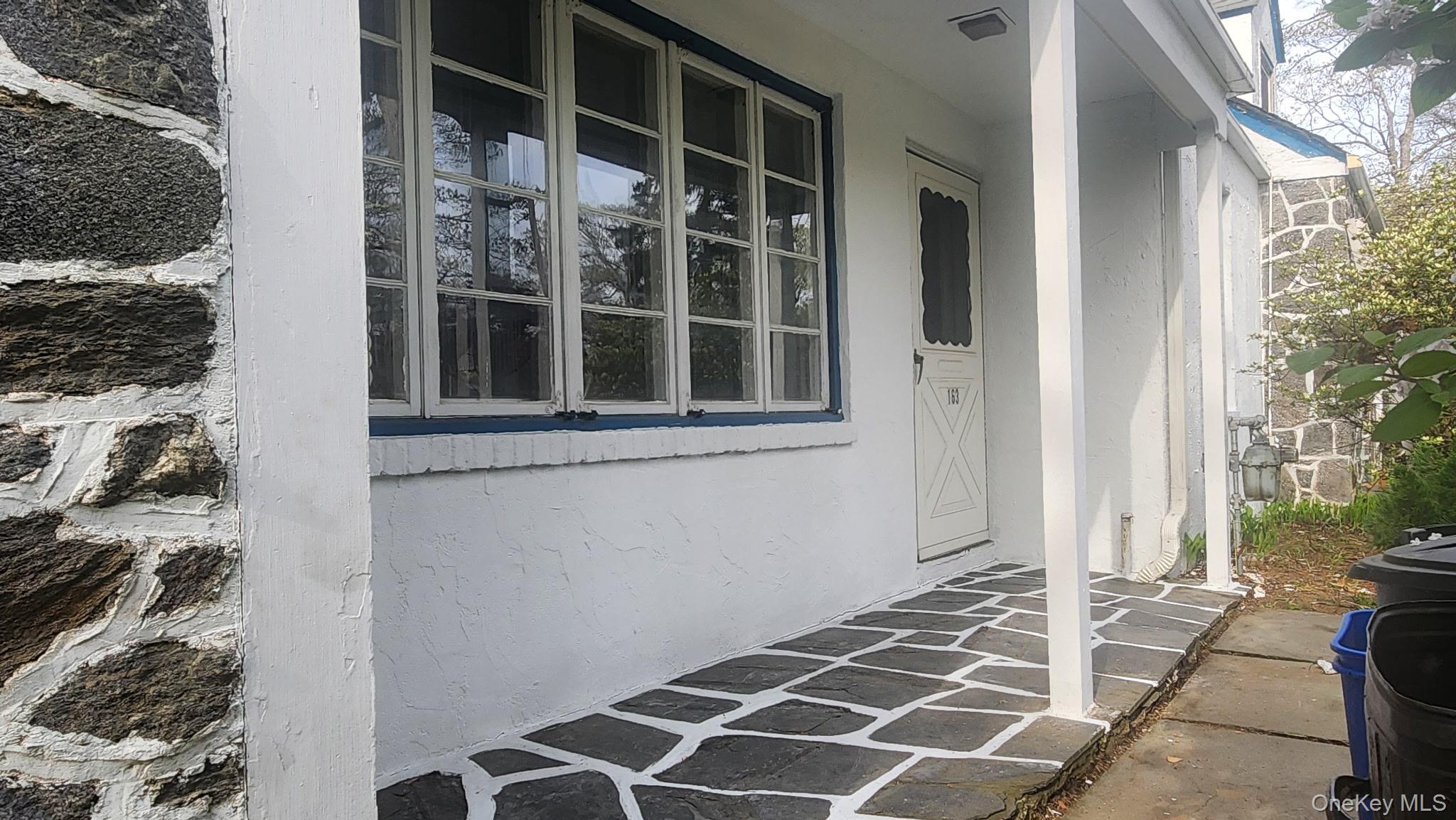 #3 photo, 163 Scarcliffe Drive, Malverne , NY 11565