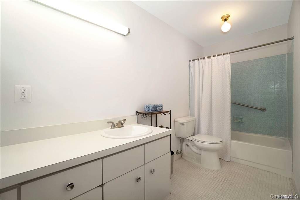 #14 photo, 32 Culross Drive, サフォーク郡 Rocky Point , NY 11778