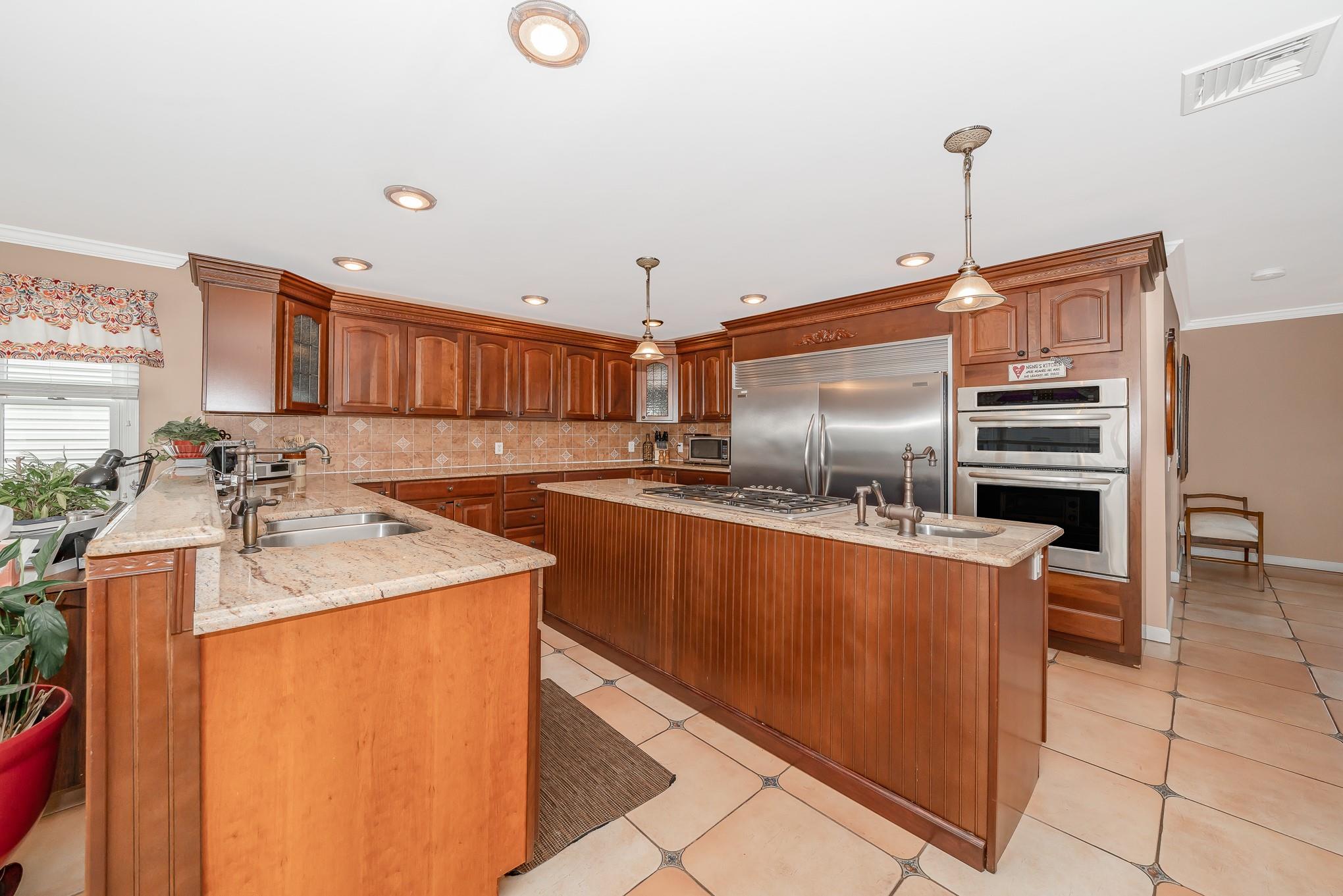 #7 photo, 106 Irving Avenue, ナッソー郡 Freeport , NY 11520