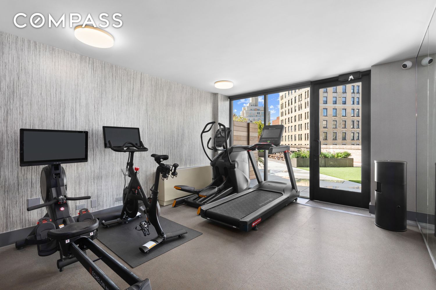 #12 photo, 40 E 94th Street, マンハッタン Upper East Side , NY 10128