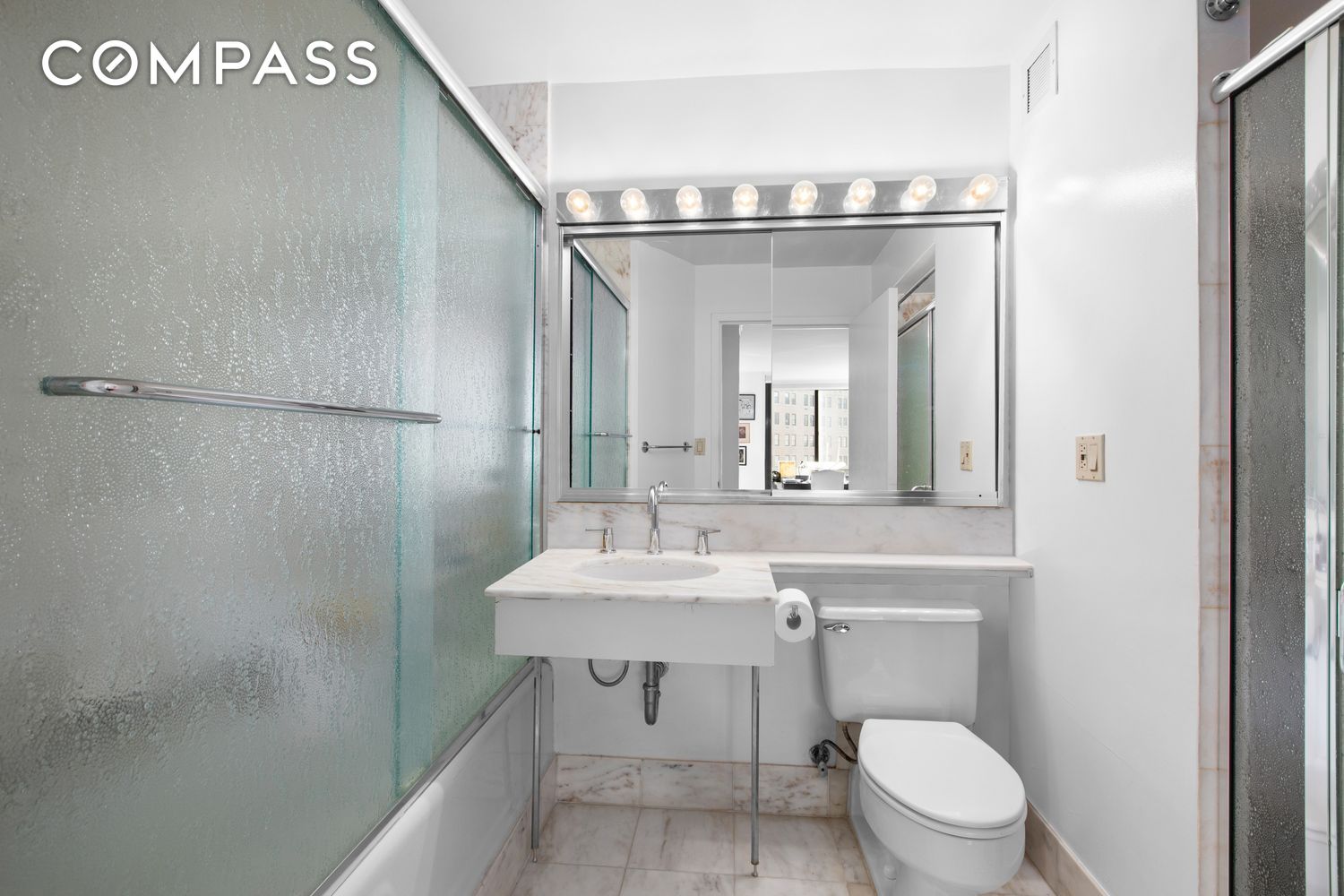 #8 photo, 40 E 94th Street, マンハッタン Upper East Side , NY 10128