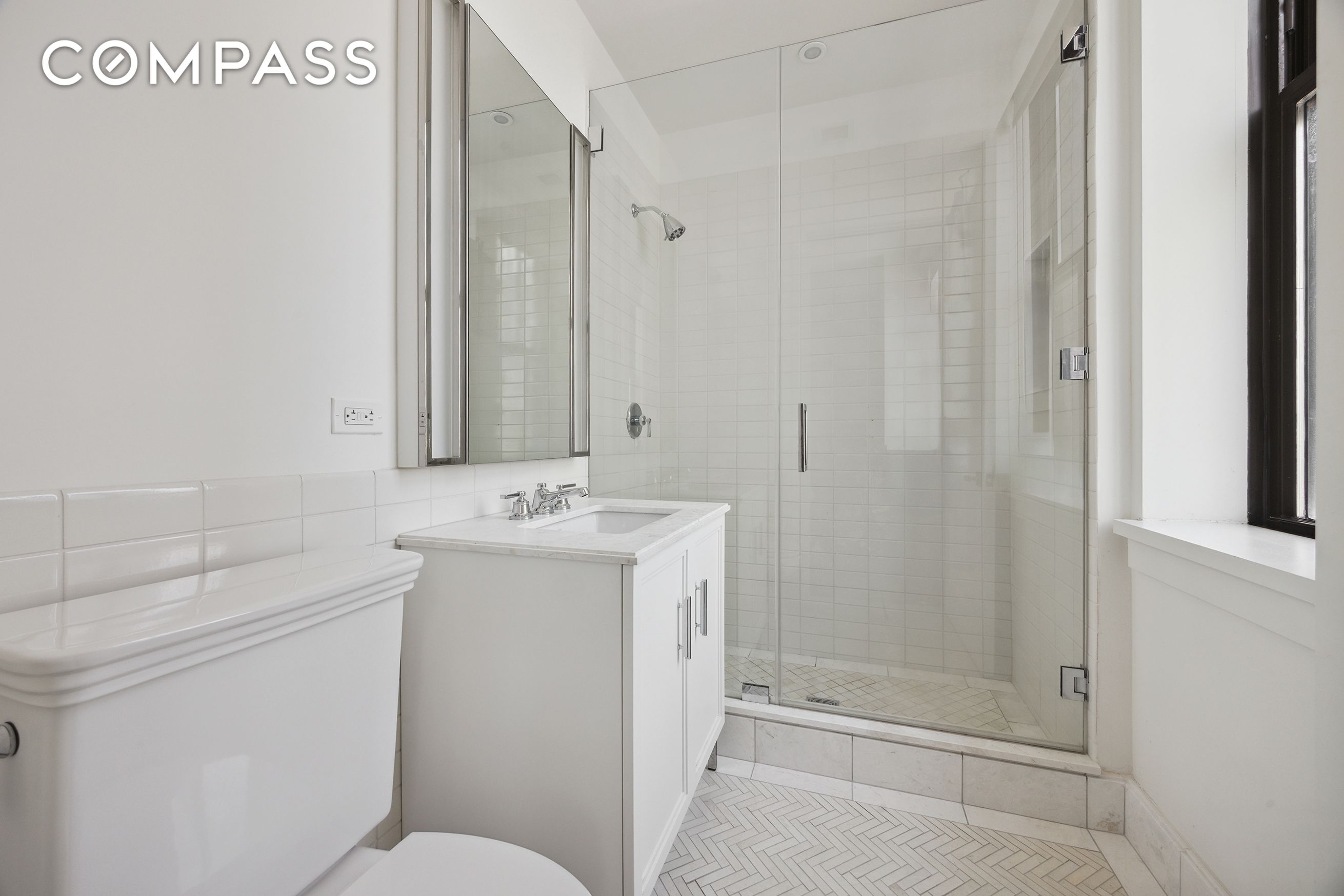 #15 photo, 100 Barclay Street, マンハッタン TriBeCa , NY 10007