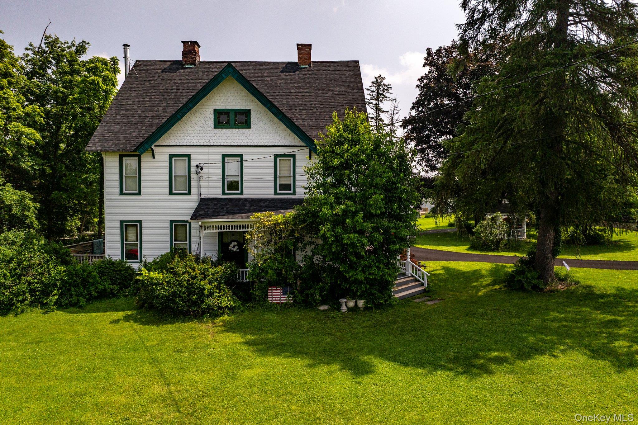 #2 photo, 482 Scotchtown Avenue, Middletown , NY 10941