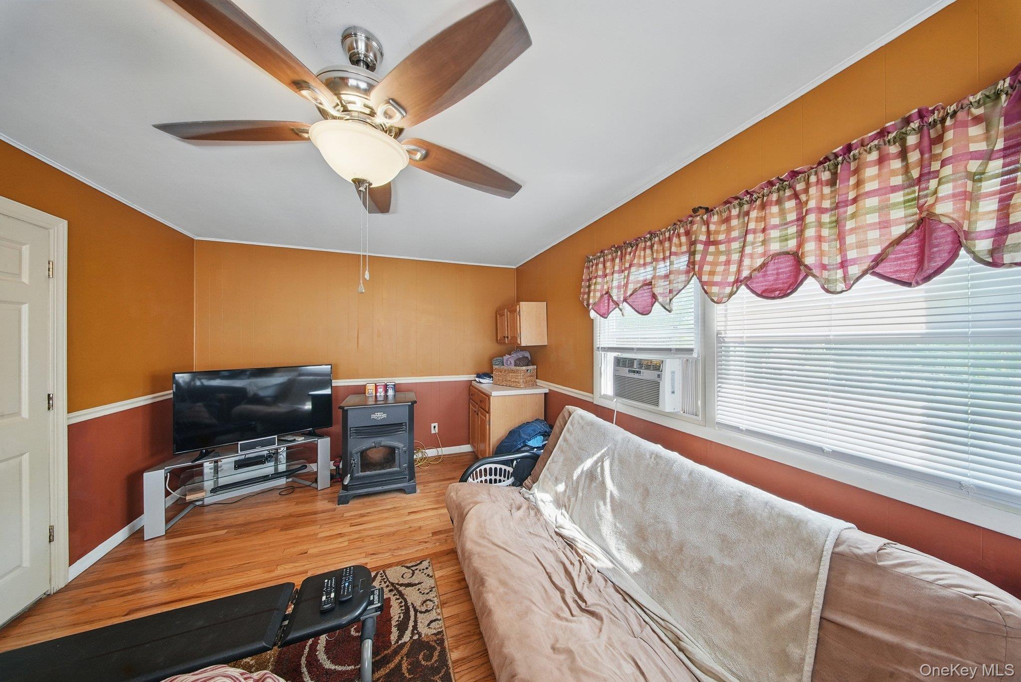 #9 photo, 482 Scotchtown Avenue, Middletown , NY 10941