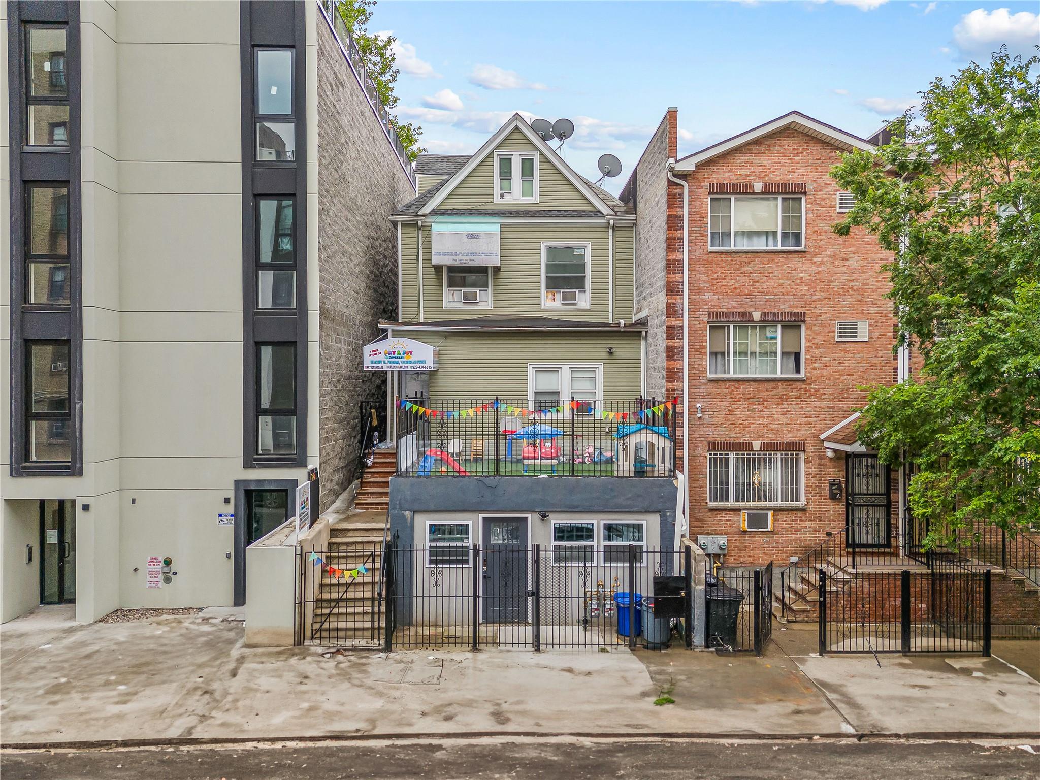 #1 photo, 62 Buchanan Place, Bronx , NY 10453